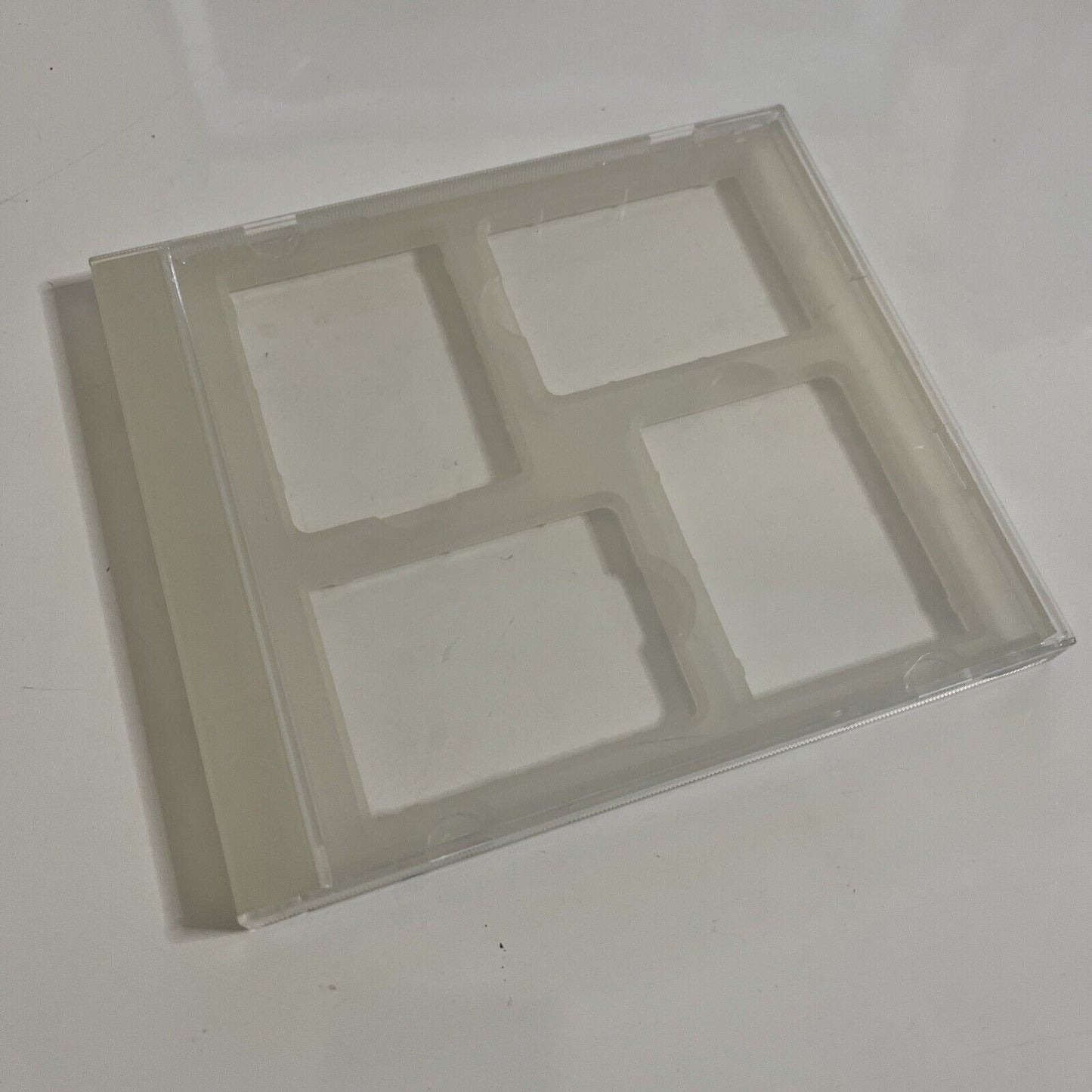 Hori Sony PlayStation PS1 PS2 4x Memory Card Holder