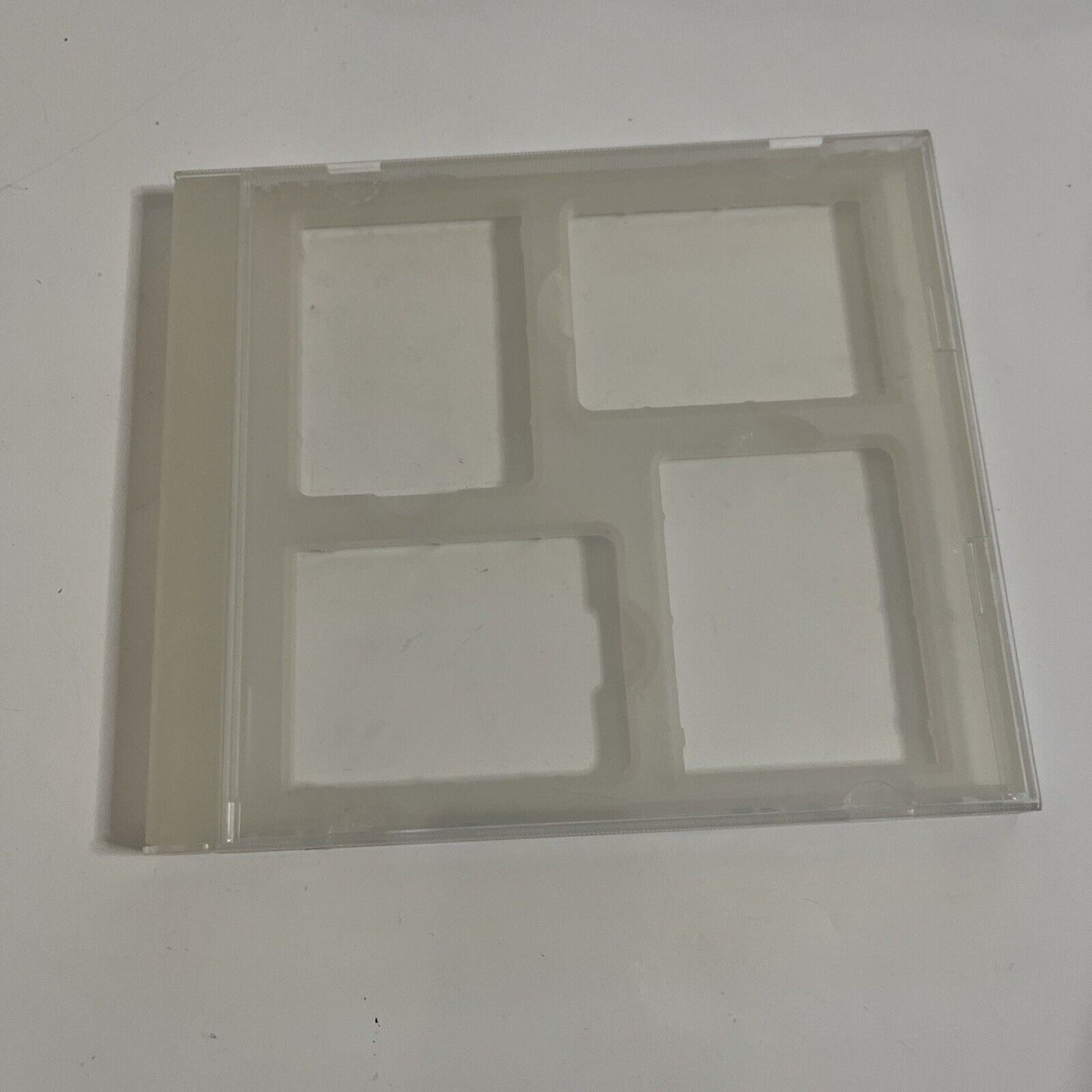 Hori Sony PlayStation PS1 PS2 4x Memory Card Holder
