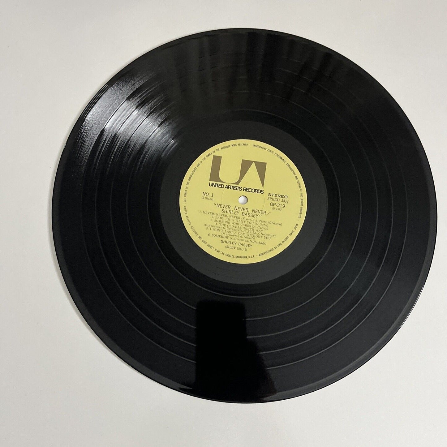 Shirley Bassey – Never,Never,Never 1973 LP Vinyl Record Obi Gatefold  GP-319