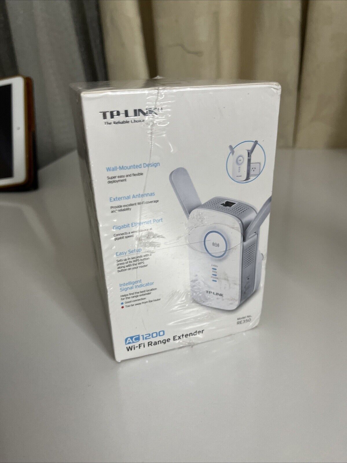 TP-LINK AC1200 Wall Plug Wi-Fi Range Extender 1200 Mbps  Brand NEW Sealed