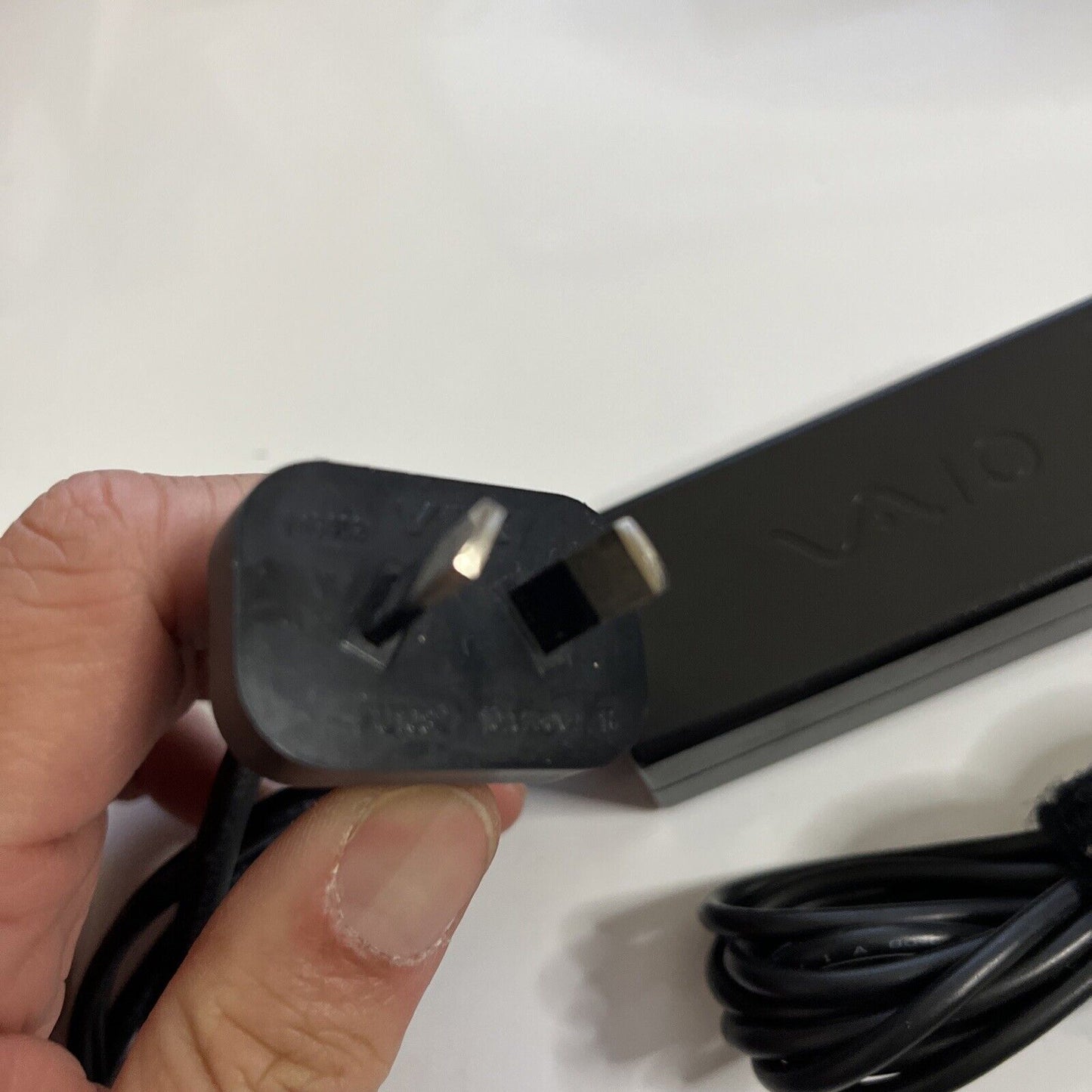 Genuine Sony VAIO AC Adapter VGP-AC10V4 Laptop VAIO Power Supply 10.5V 2.9A