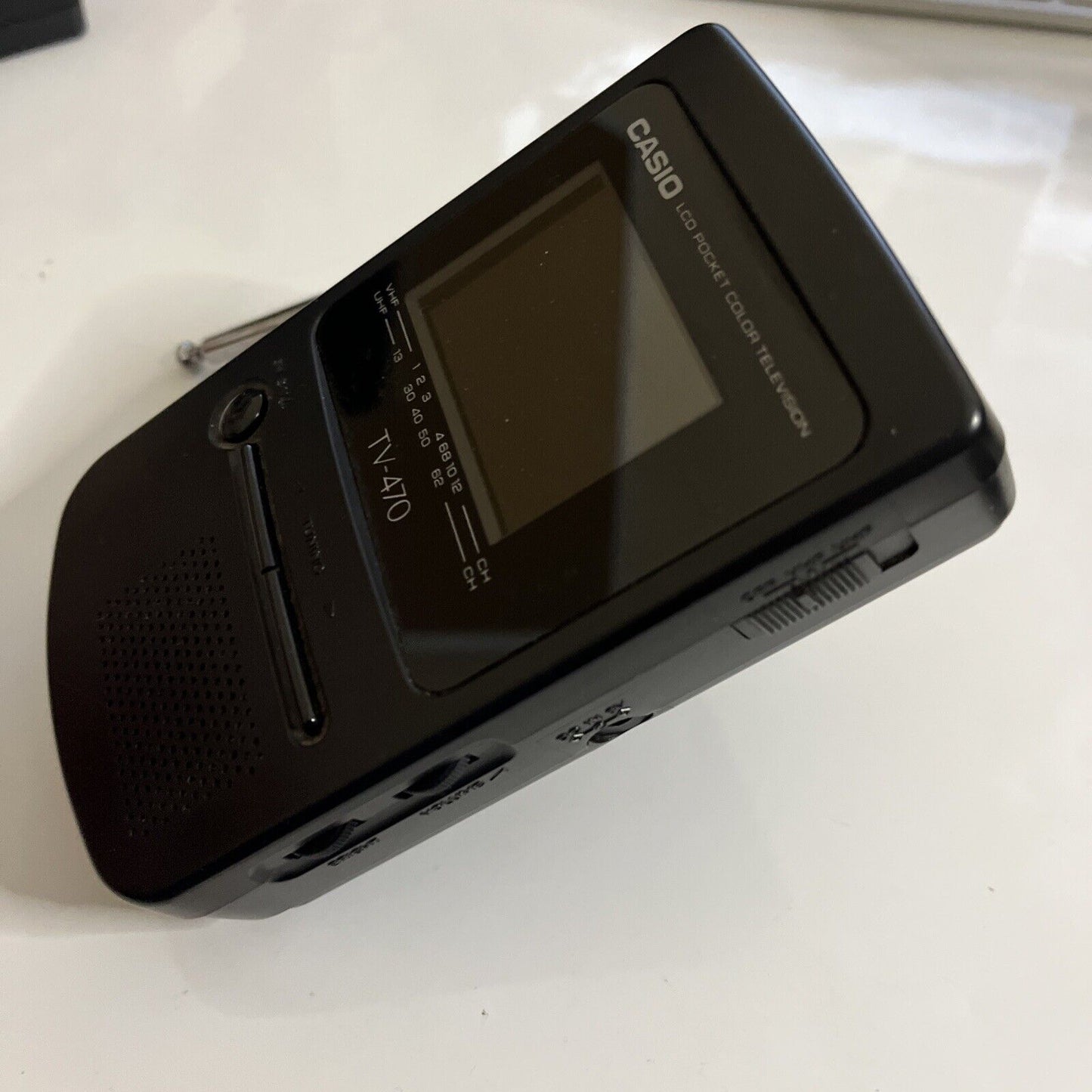 Casio TV-470 LCD Pocket Portable Colour Television NTSC Vintage Retro Made Japan