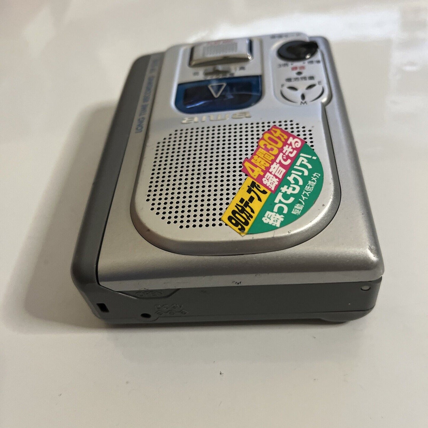 Aiwa Portable Cassette Player Recorder with Speaker TP-S70 *For Parts or Repair