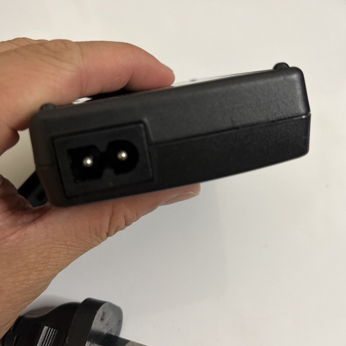 Genuine Canon Battery Charger CB-3AH for Ni-MH AA Battery