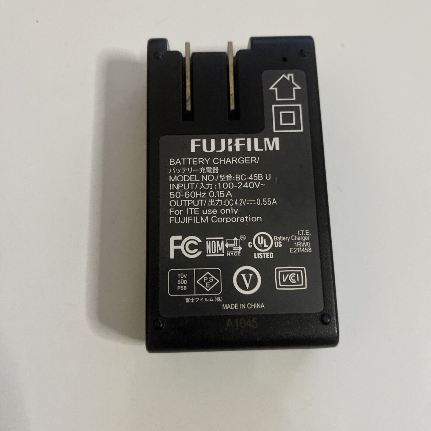 Genuine Fujifilm Camera Battery Charger BC-45B For NP-45A Battery