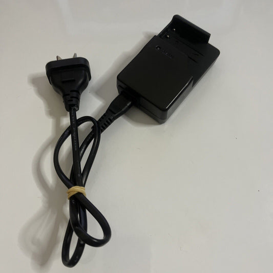 Genuine Konica DR-BC-K4 Camera Battery Charger for Konica 3.7V DR-LB4 Battery