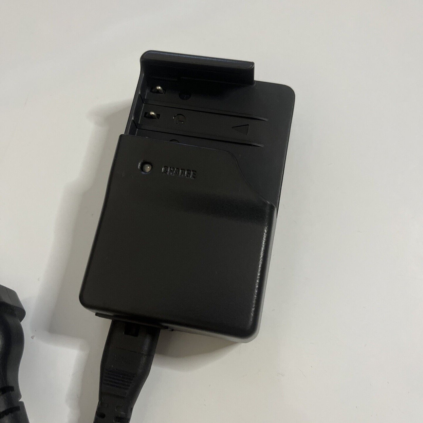 Genuine Konica DR-BC-K4 Camera Battery Charger for Konica 3.7V DR-LB4 Battery