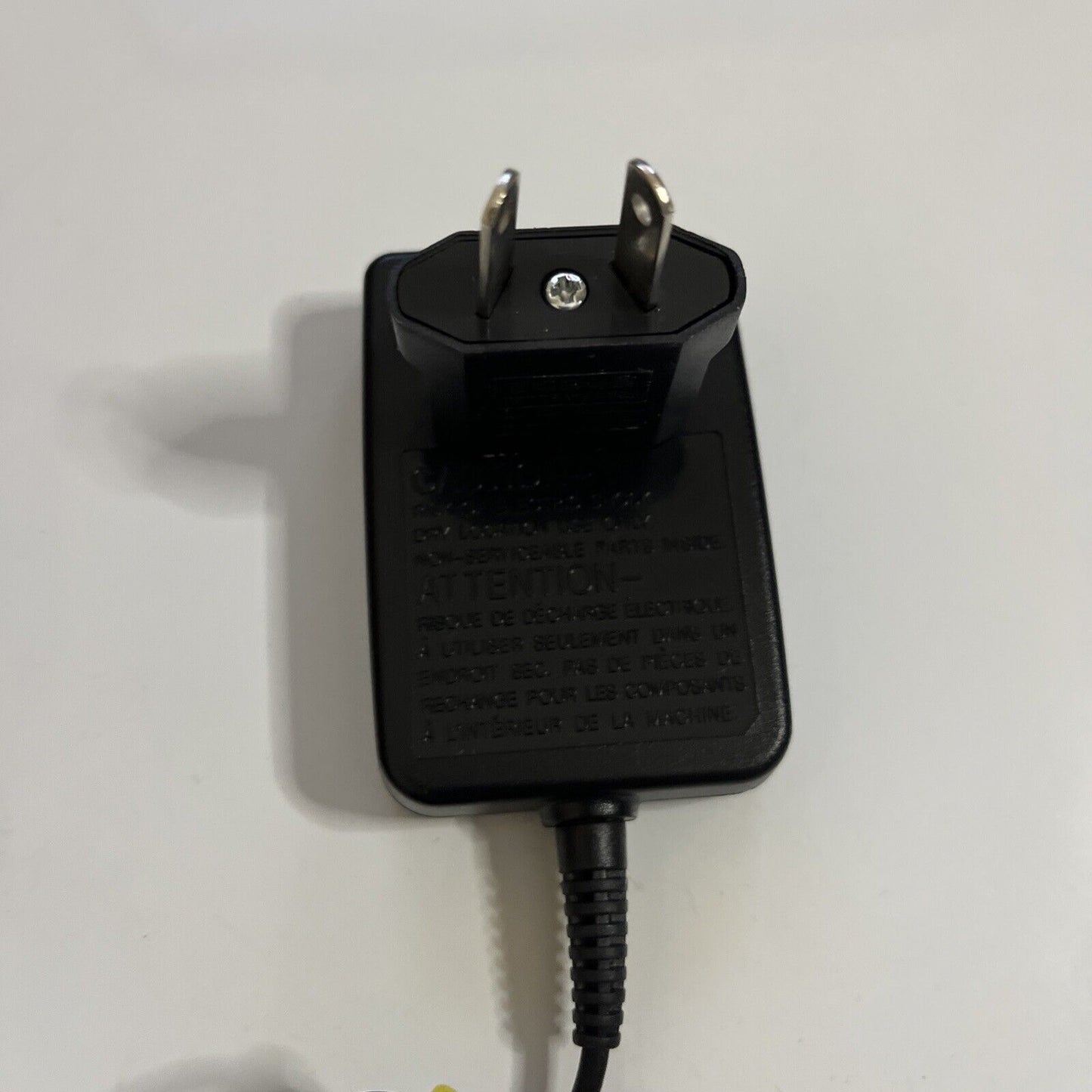 Genuine Casio AC Adaptor AD-C51J 5.3V 650mA for Casio EXILIM Camera