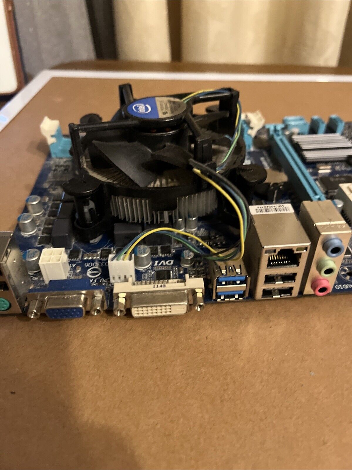 Gigabyte GA-H61MA-D3V MicroATX Motherboard CPU Intel i5-2500K SR008 3.36Ghz