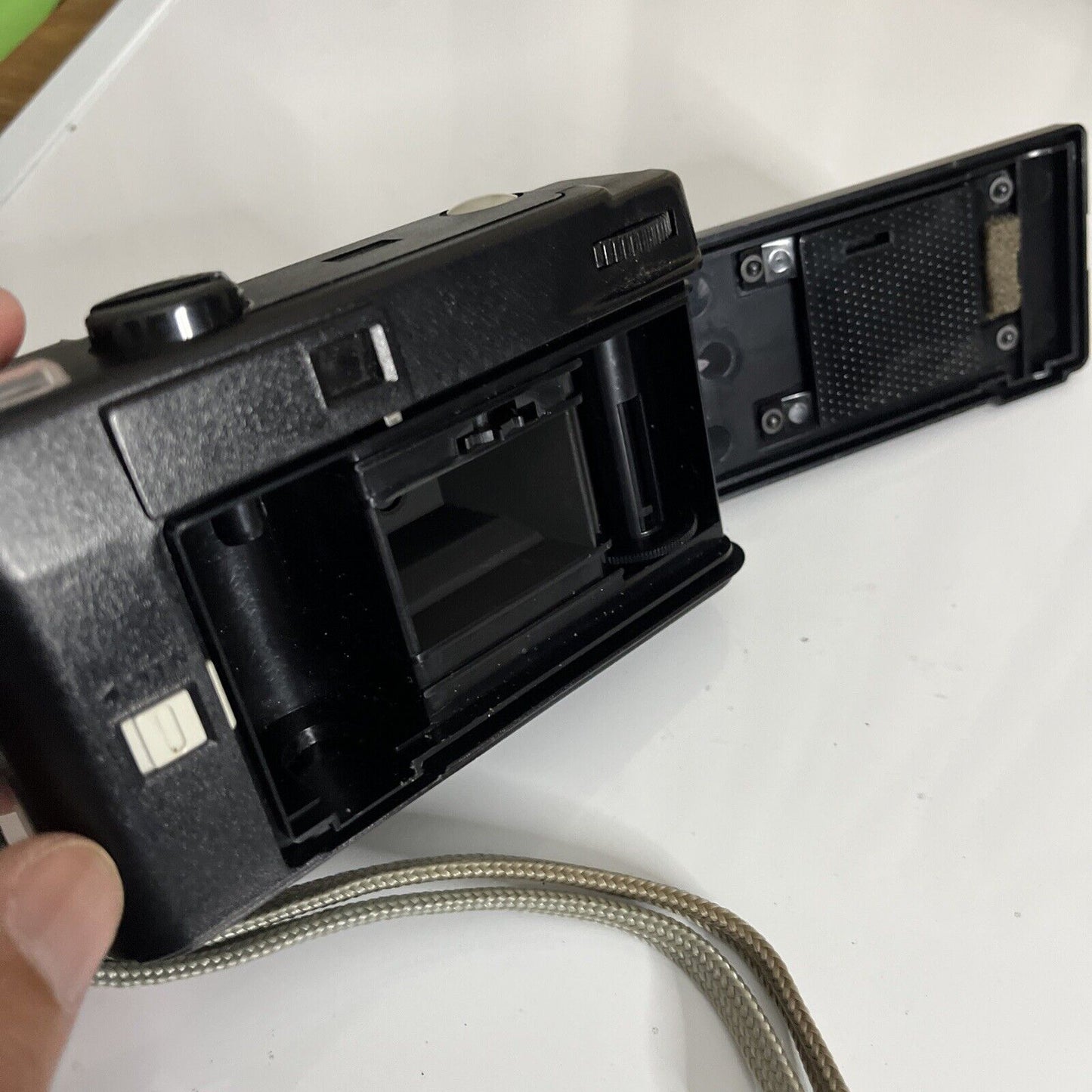 Fujica PicPAL 35mm Film Camera Black 40mm F/8 Fujinon Lens *Flash Not Working