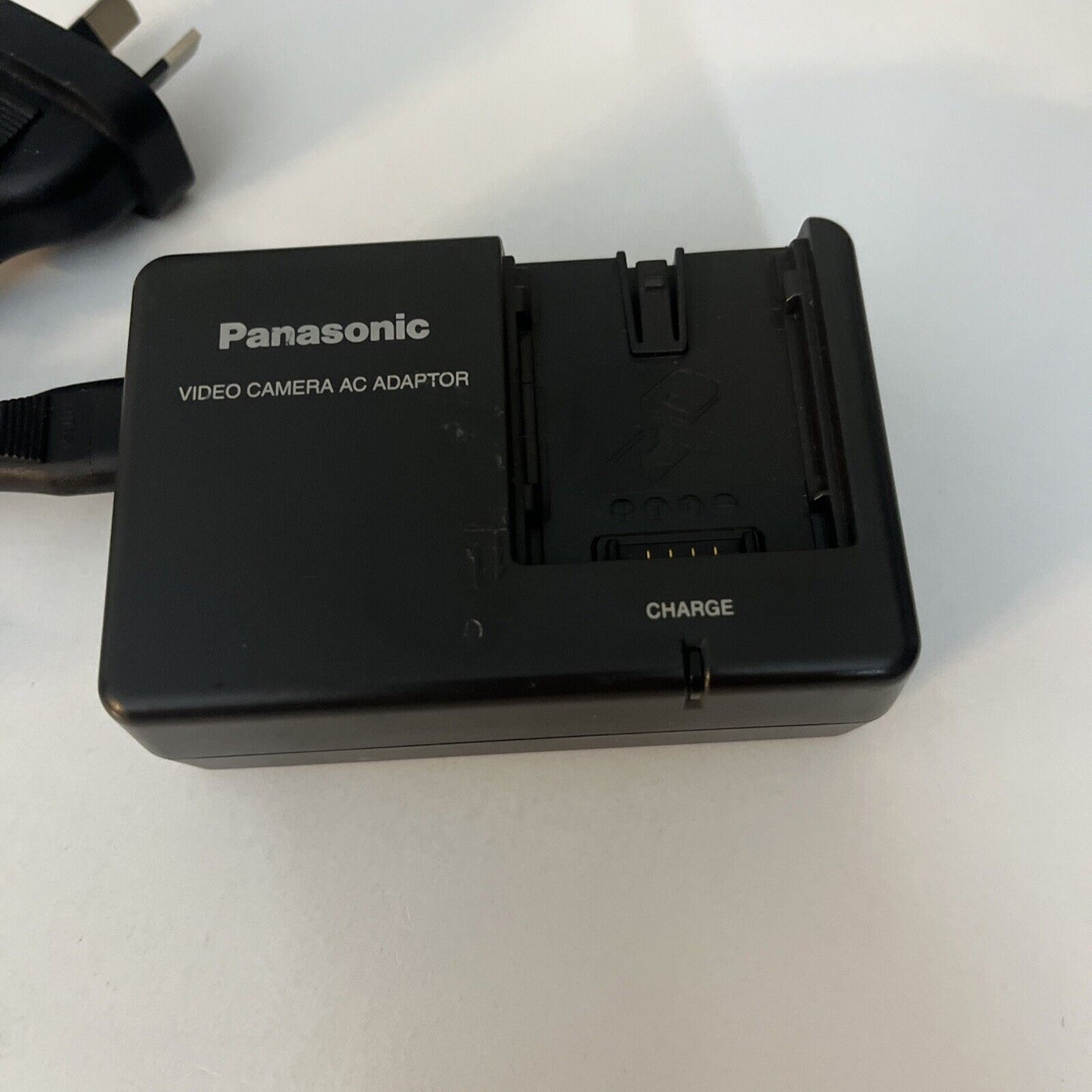 Genuine Panasonic VSK0650 Camera Battery Charger for CGA-DU21 CGA-DU12 CGA-DU14