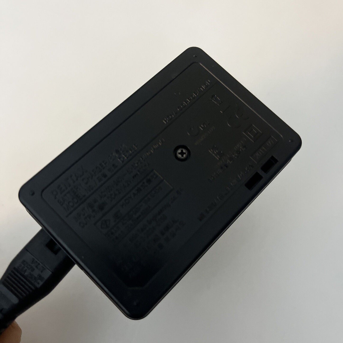 Genuine Pentax D-BC68P Camera Battery Charger for D-LI68 D-LI122 D-LI22 Battery