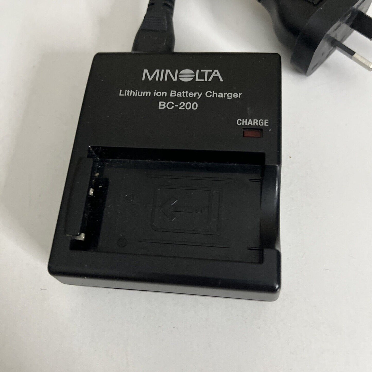 Genuine Minolta BC-200 Camera Battery Charger for NP-200 Battery