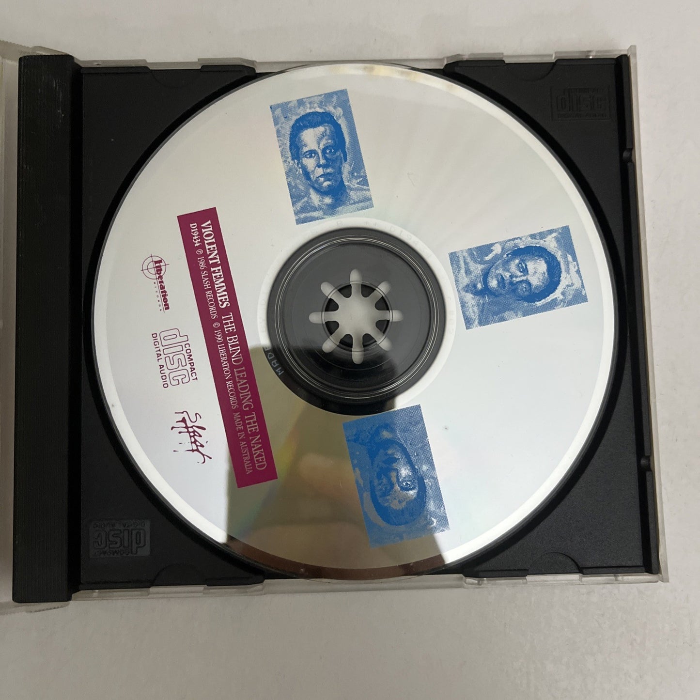 Violent Femmes – The Blind Leading The Naked (CD, 1990) Album D19434