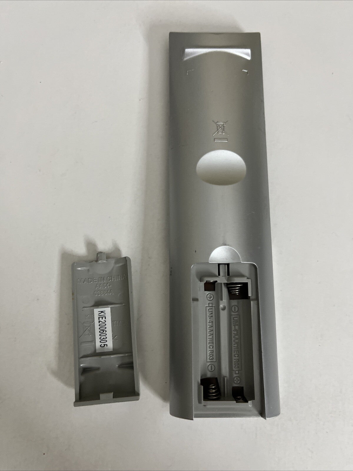 Genuine Samsung BN59-00434C TV Remote Control