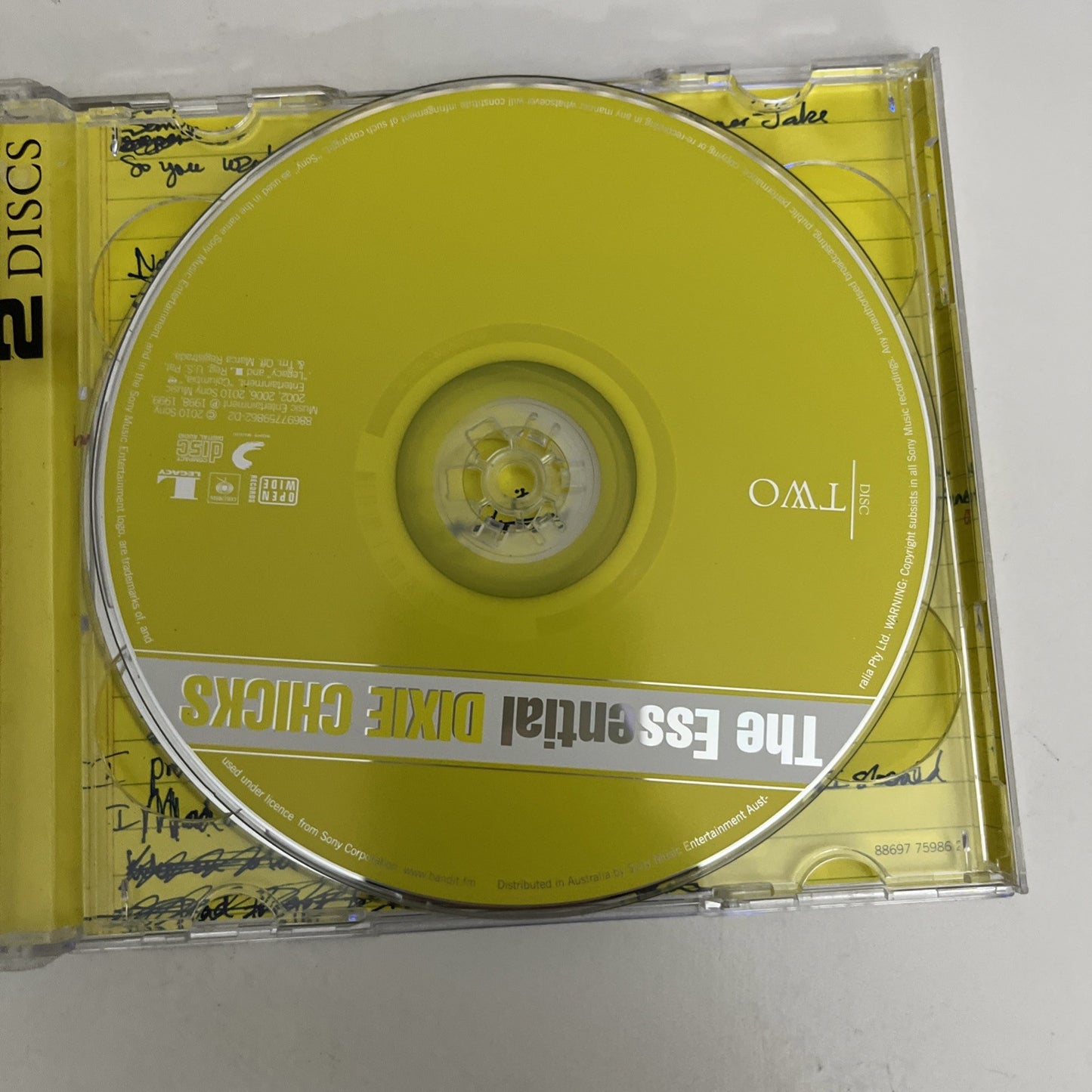 Dixie Chicks – The Essential Dixie Chicks (CD, 2010) 2-Disc Album 88697 75986 2