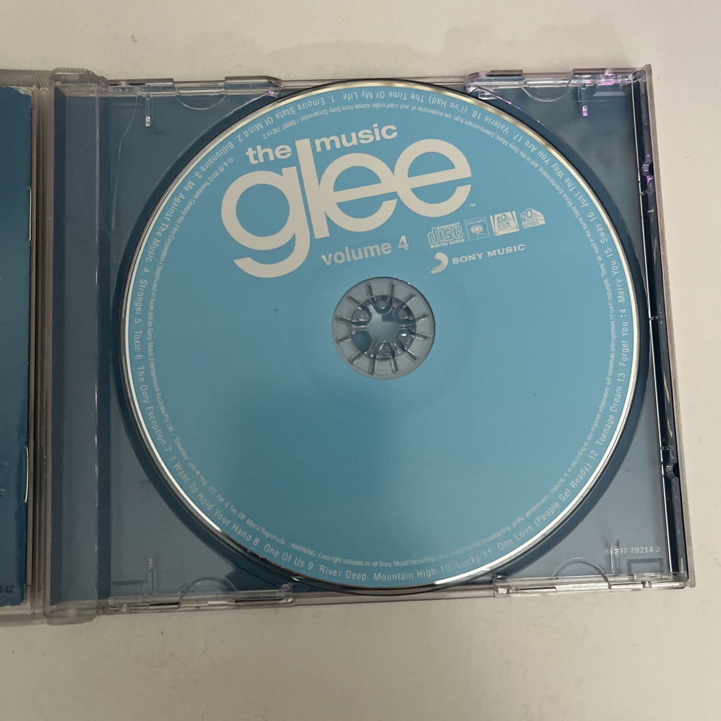 Glee Cast – Glee: The Music, Volume 4 (CD, 2010) Album 88697 79214 2