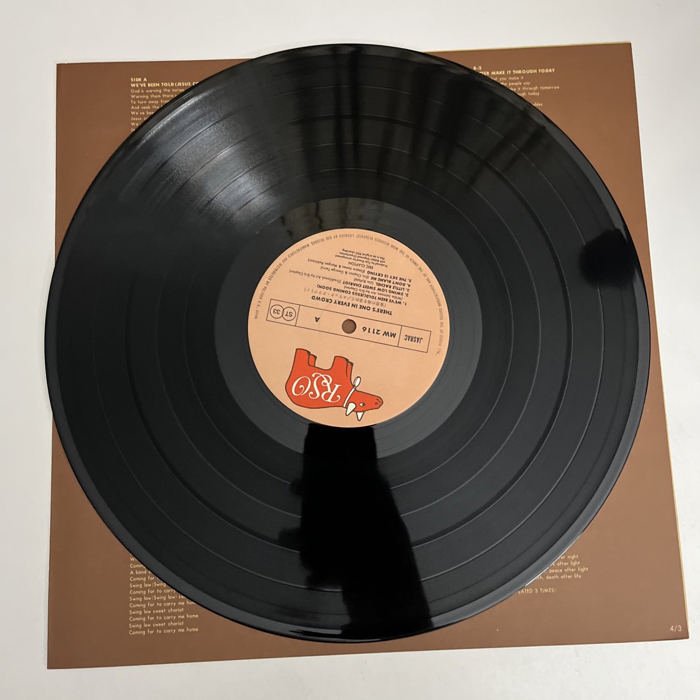 Eric Clapton – There's One In Every Crowd (Vinyl, 1975) Japan LP Album MW 2116