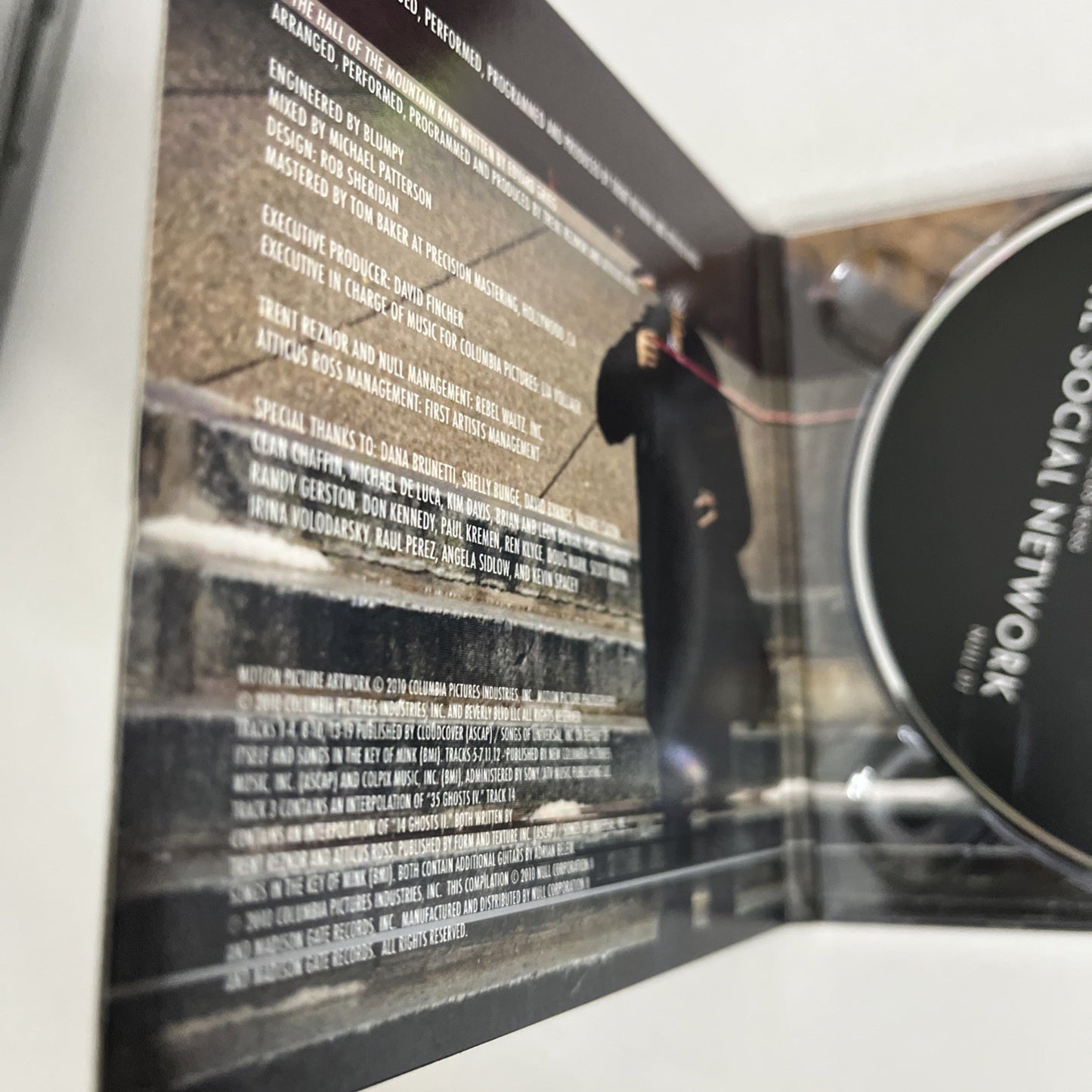 Trent Reznor, Atticus Ross – The Social Network (CD, 2010) US Digipak NULL 01