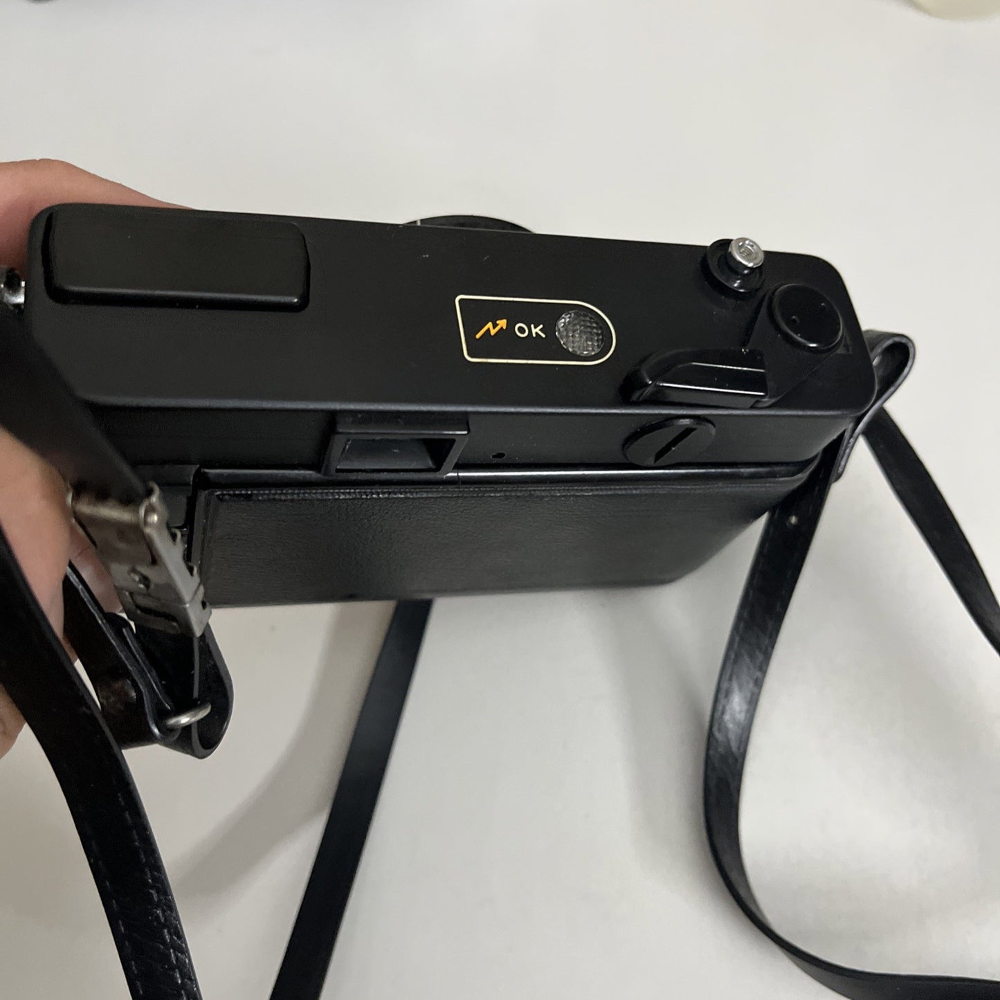 Yashica 35MF 35mm Film Camera *For Parts Corroded Battery Compartment