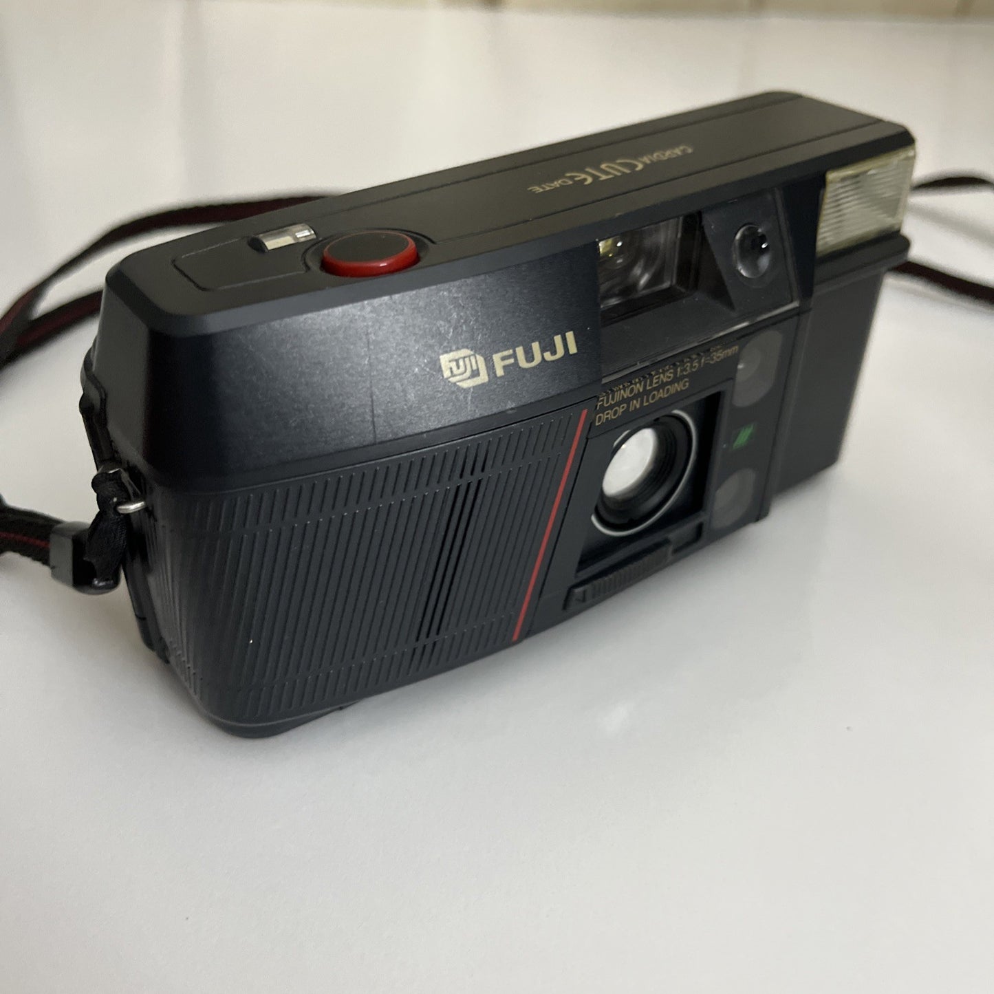Fuji Cardia Cute Date Point & Shoot 35mm Film Camera with Flash *Film Door Open