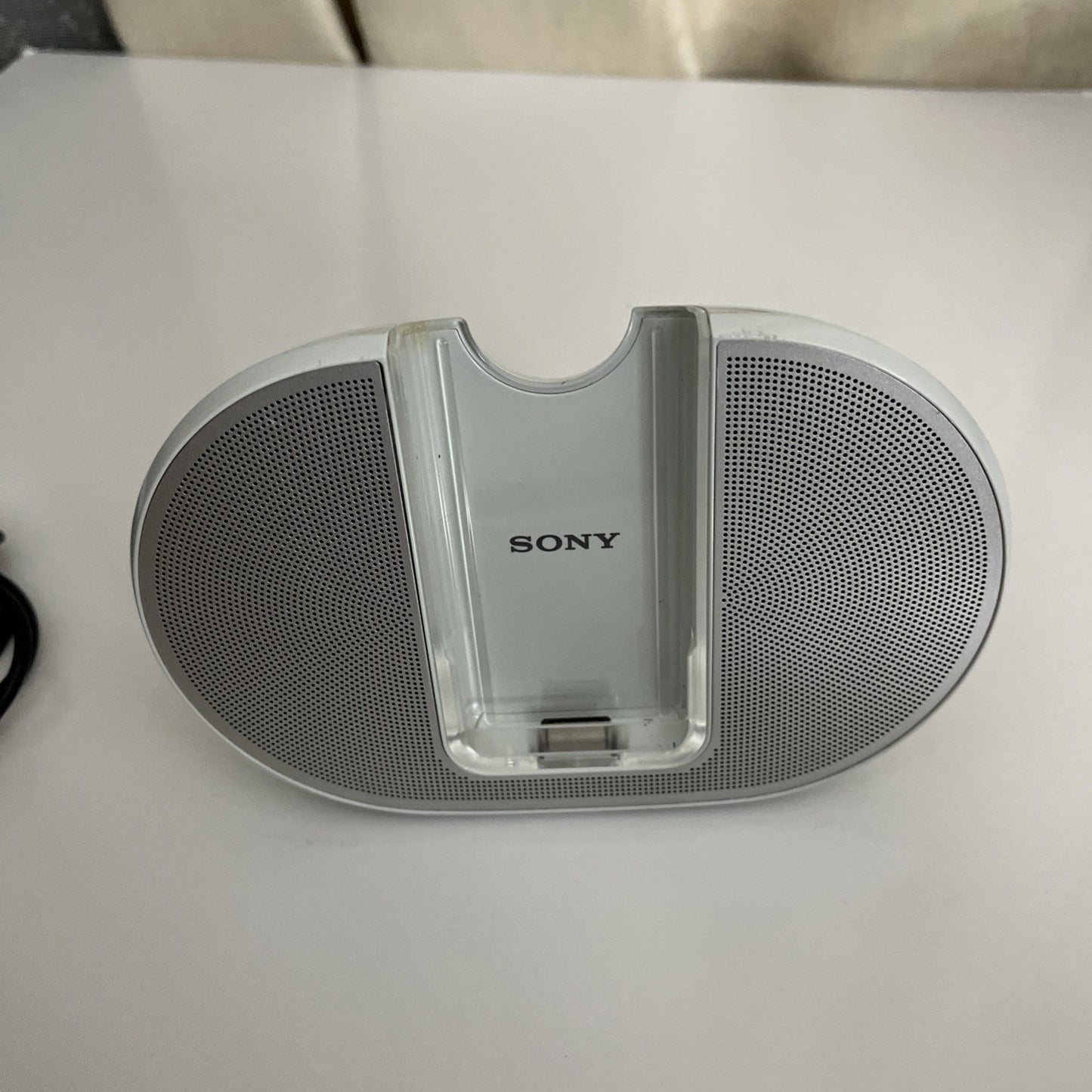Sony Walkman Media 4GB MP3 ATRAC3 AAC Player NW-S636F Active Portable Speakers