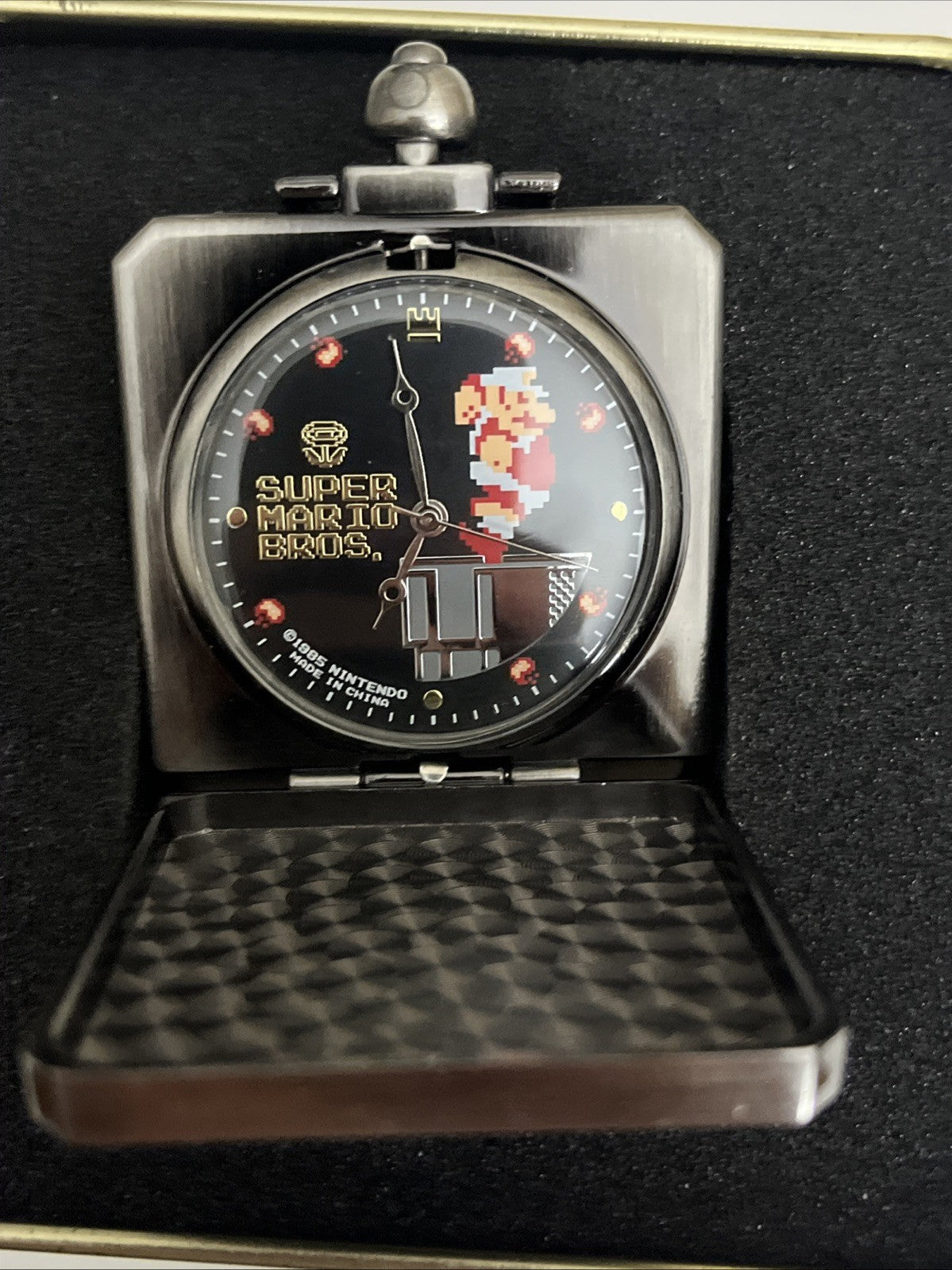 Official Genuine Nintendo Super Mario Bros Fire Block Pocket Watch