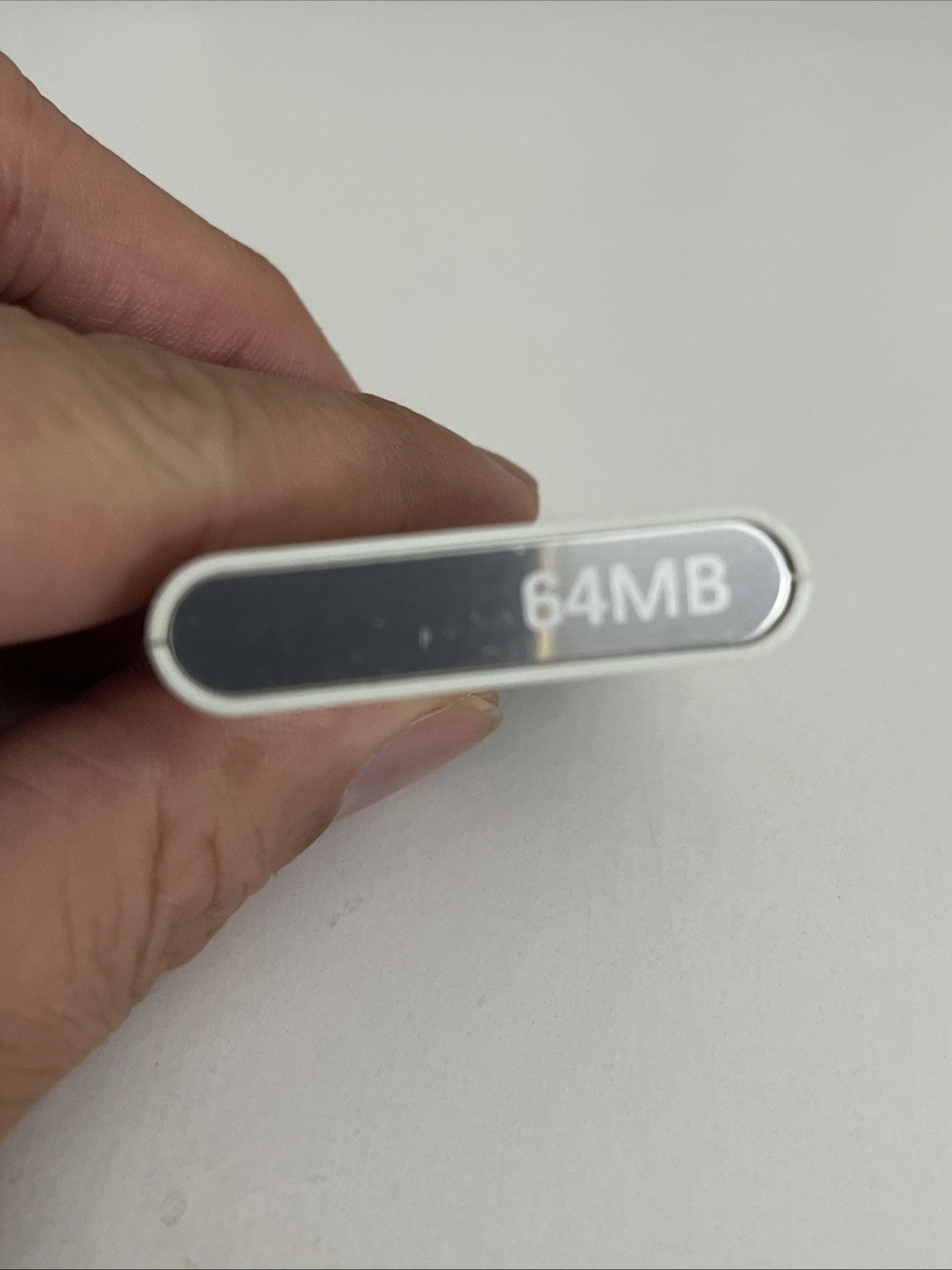 Official Microsoft XBOX 360 64MB Memory Card X807259-002