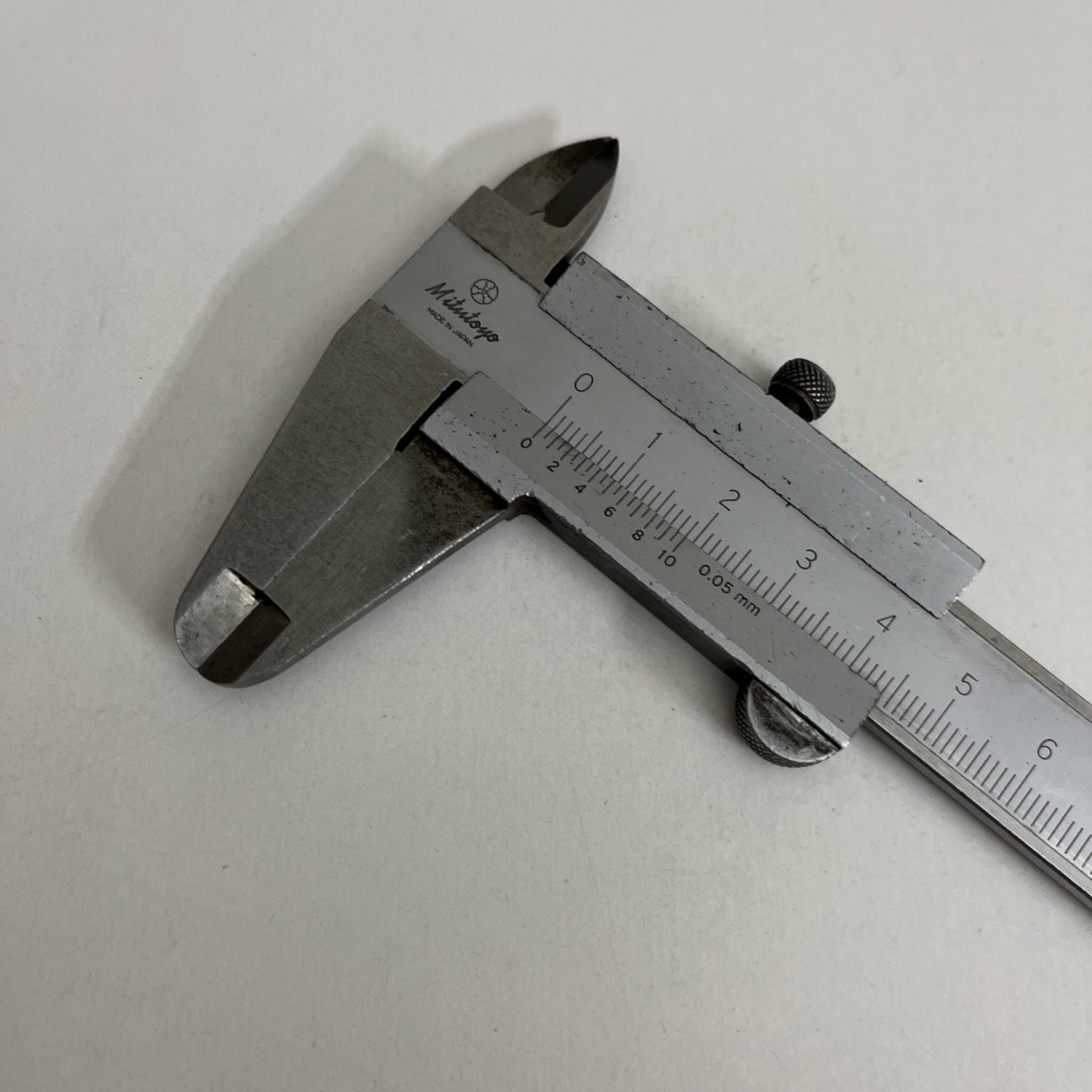 Mitutoyo Vernier Caliper Micrometer Precision Durable 0-150mm 0.05mm Made Japan