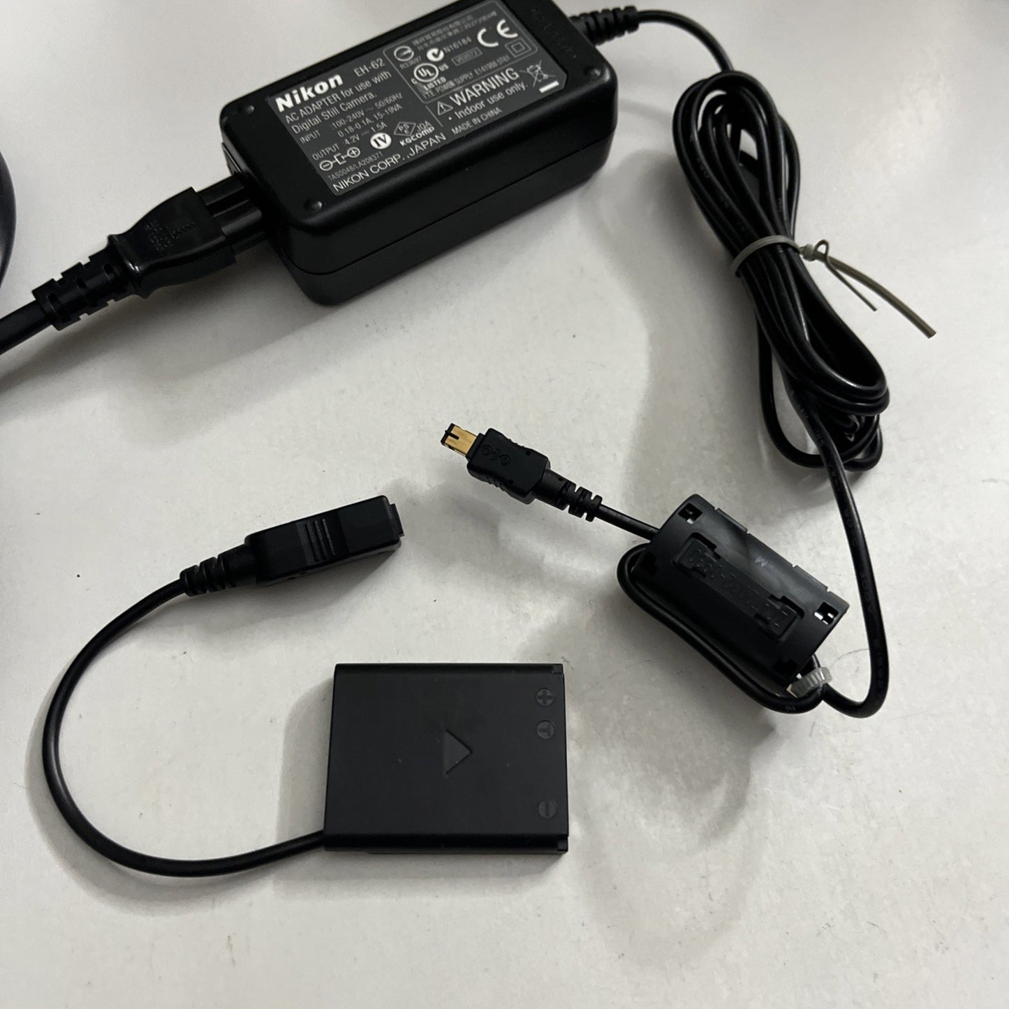 Genuine Nikon EH-62 Camera Charger + Power Connector EP-62D For Nikon Coolpix