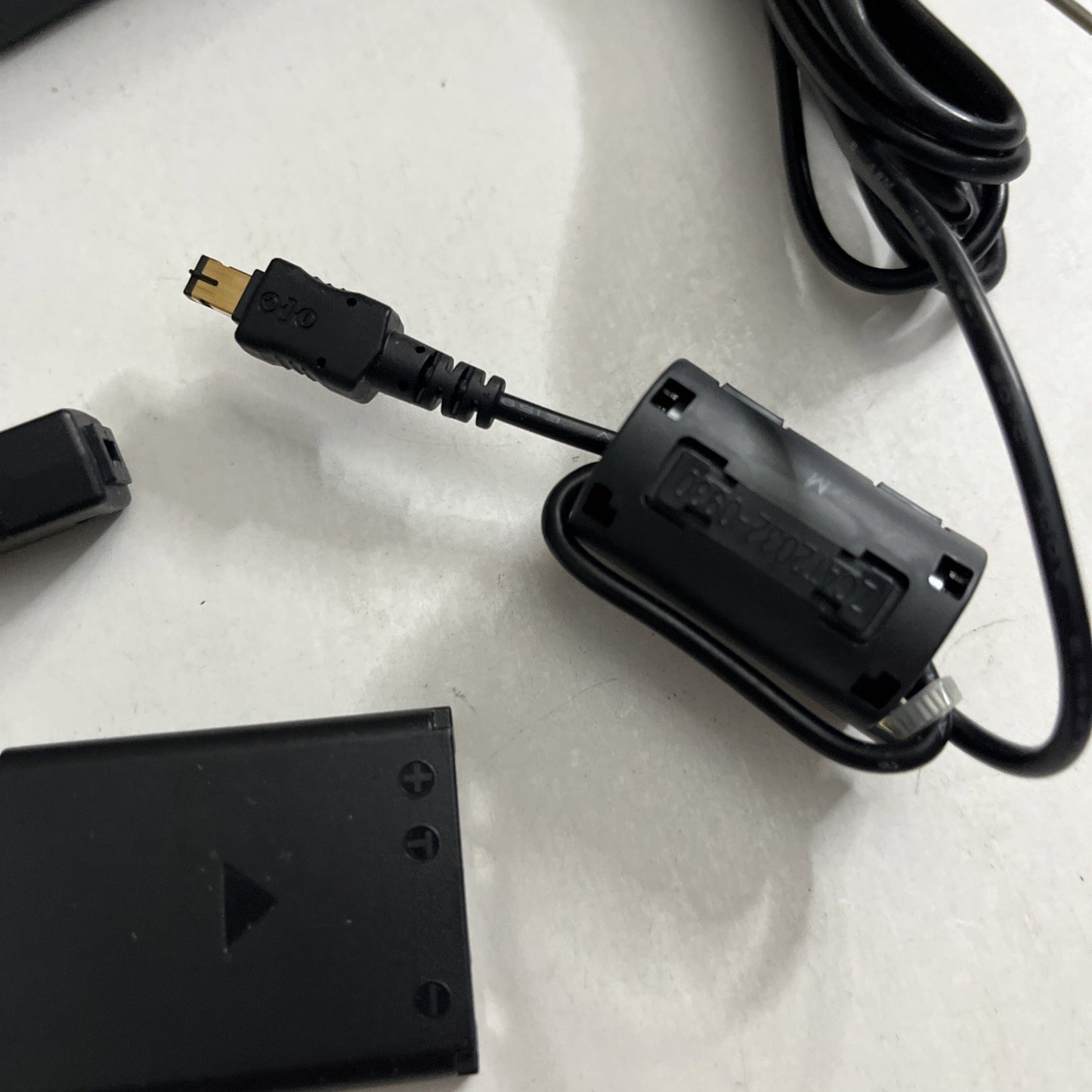 Genuine Nikon EH-62 Camera Charger + Power Connector EP-62D For Nikon Coolpix