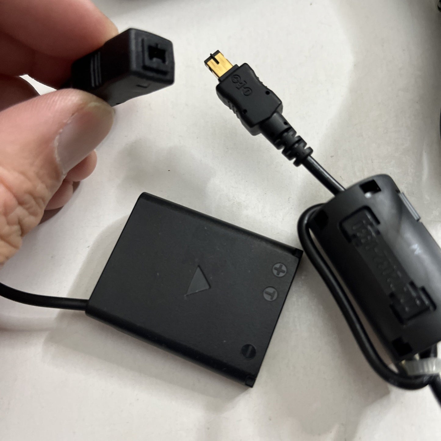 Genuine Nikon EH-62 Camera Charger + Power Connector EP-62D For Nikon Coolpix