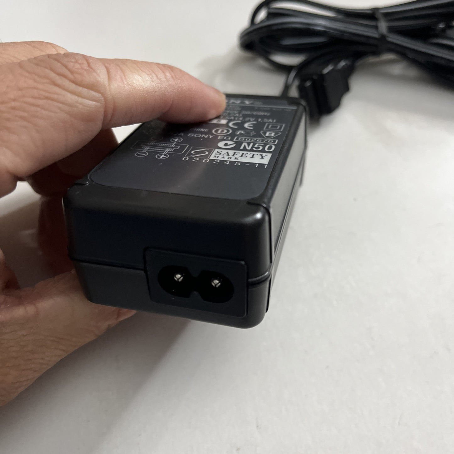 Genuine Sony AC-LM5 Power Supply Charger For Sony Cybershot Handycam