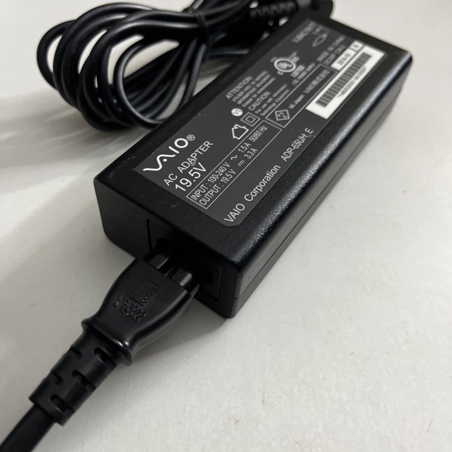 Genuine Sony VAIO AC Adaptor VJ8AC19V77 Laptop Power Supply 19.5V 3.3A