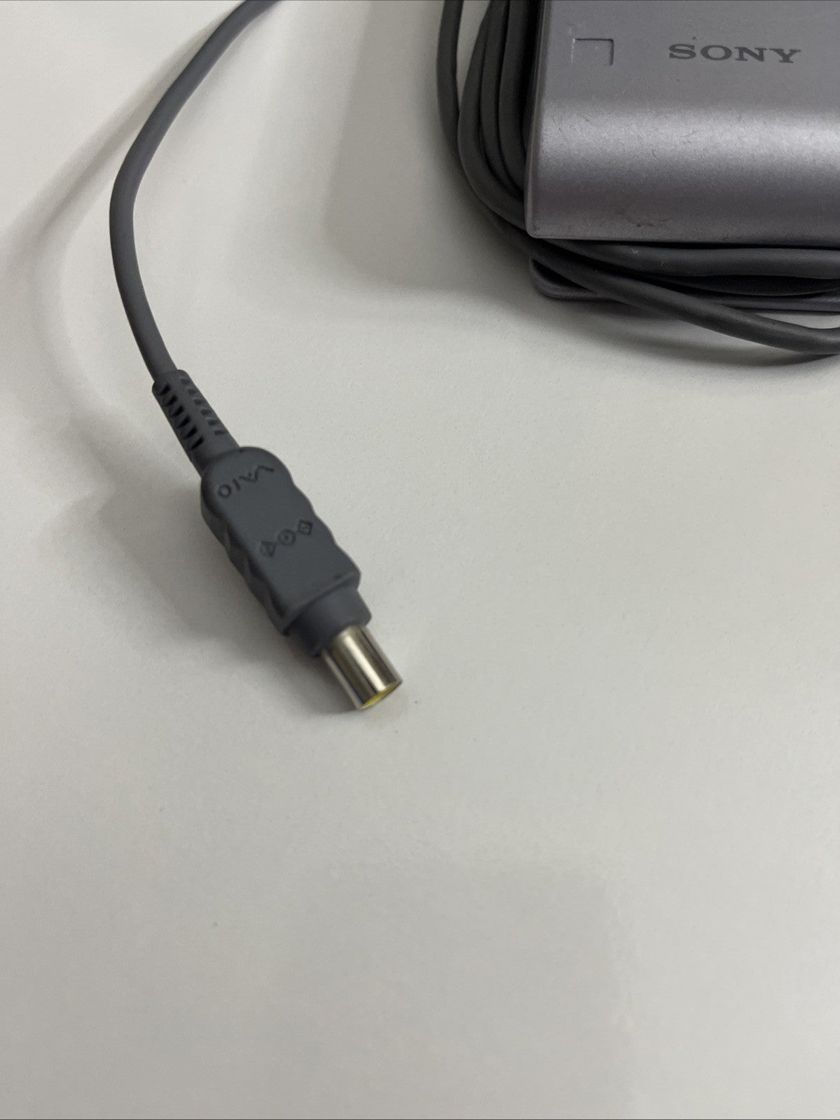 Genuine Sony VAIO PCGA-AC51 Laptop Charger Power Supply 16V 2.1A AC Adaptor