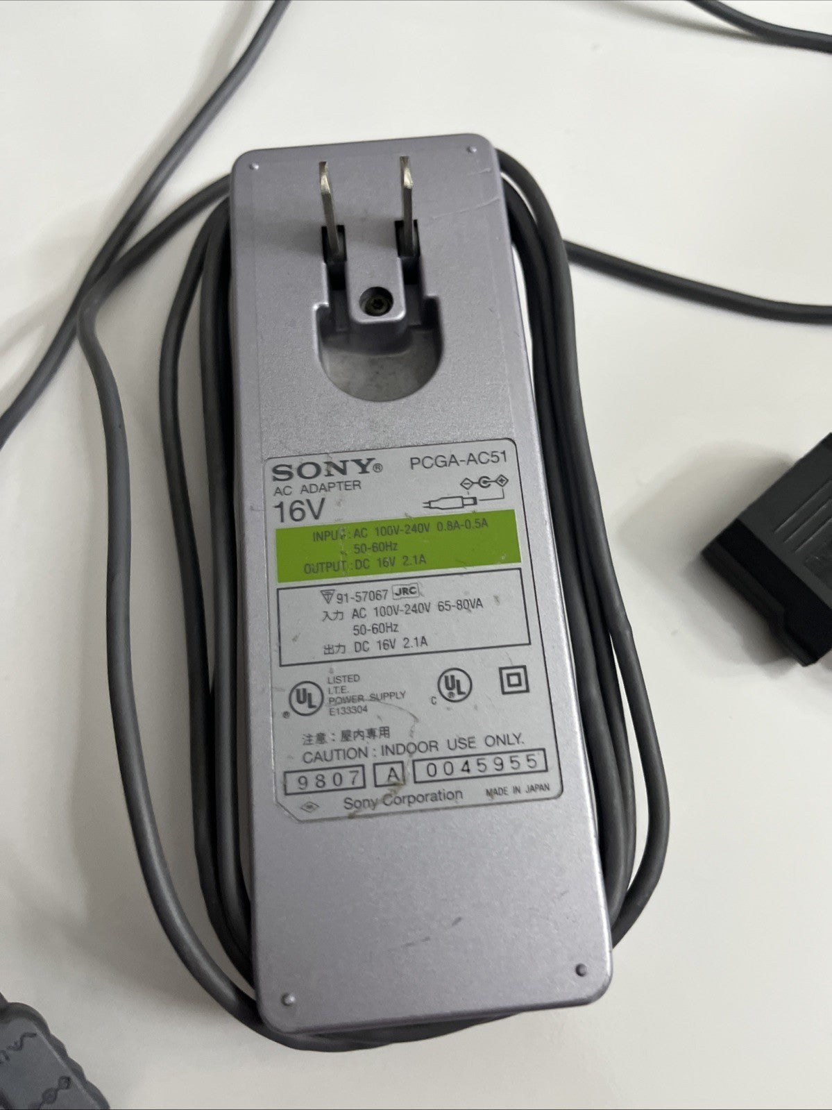 Genuine Sony VAIO PCGA-AC51 Laptop Charger Power Supply 16V 2.1A AC Adaptor