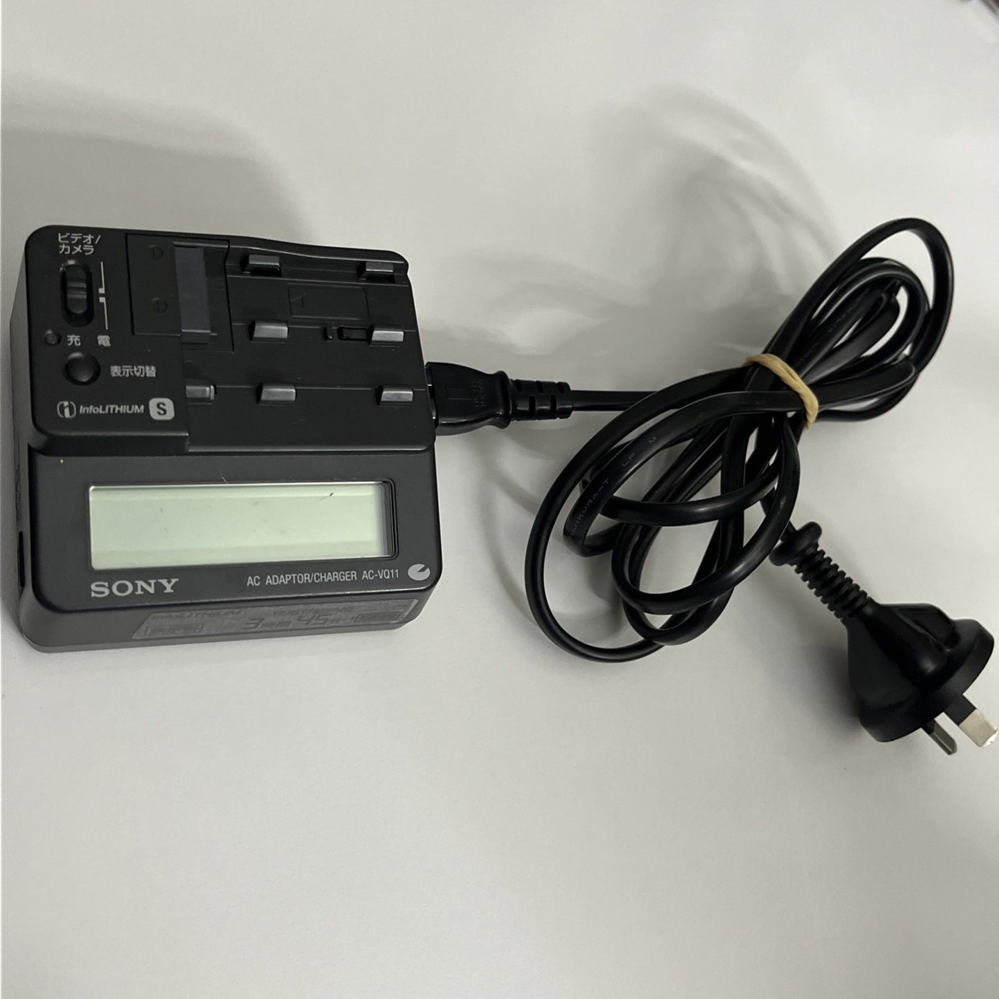 Genuine Sony AC-VQ11 Camera Battery Charger For NP-FS11 NP-FS21 NP-FS31