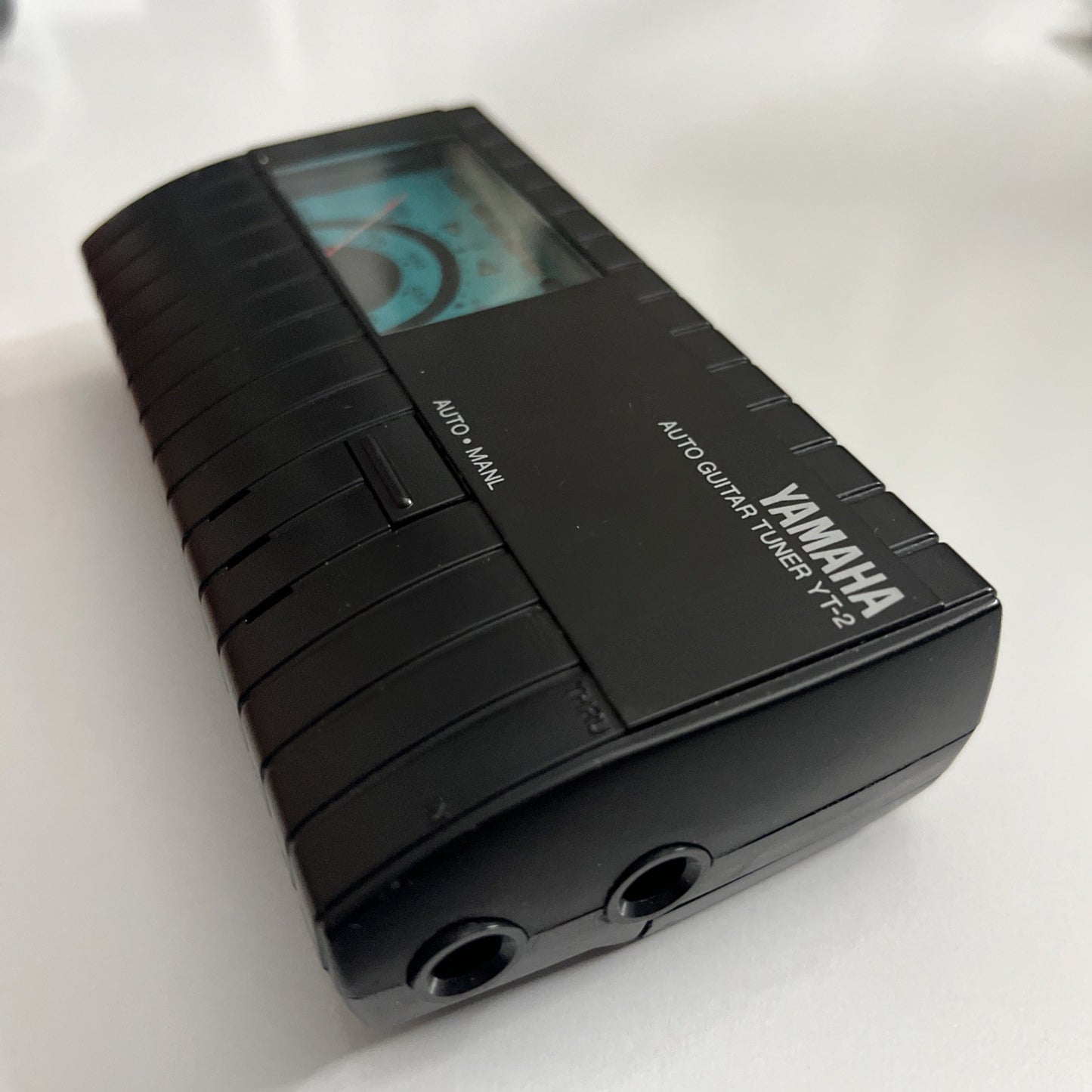 Genuine Yamaha Auto Guitar Tuner YT-2