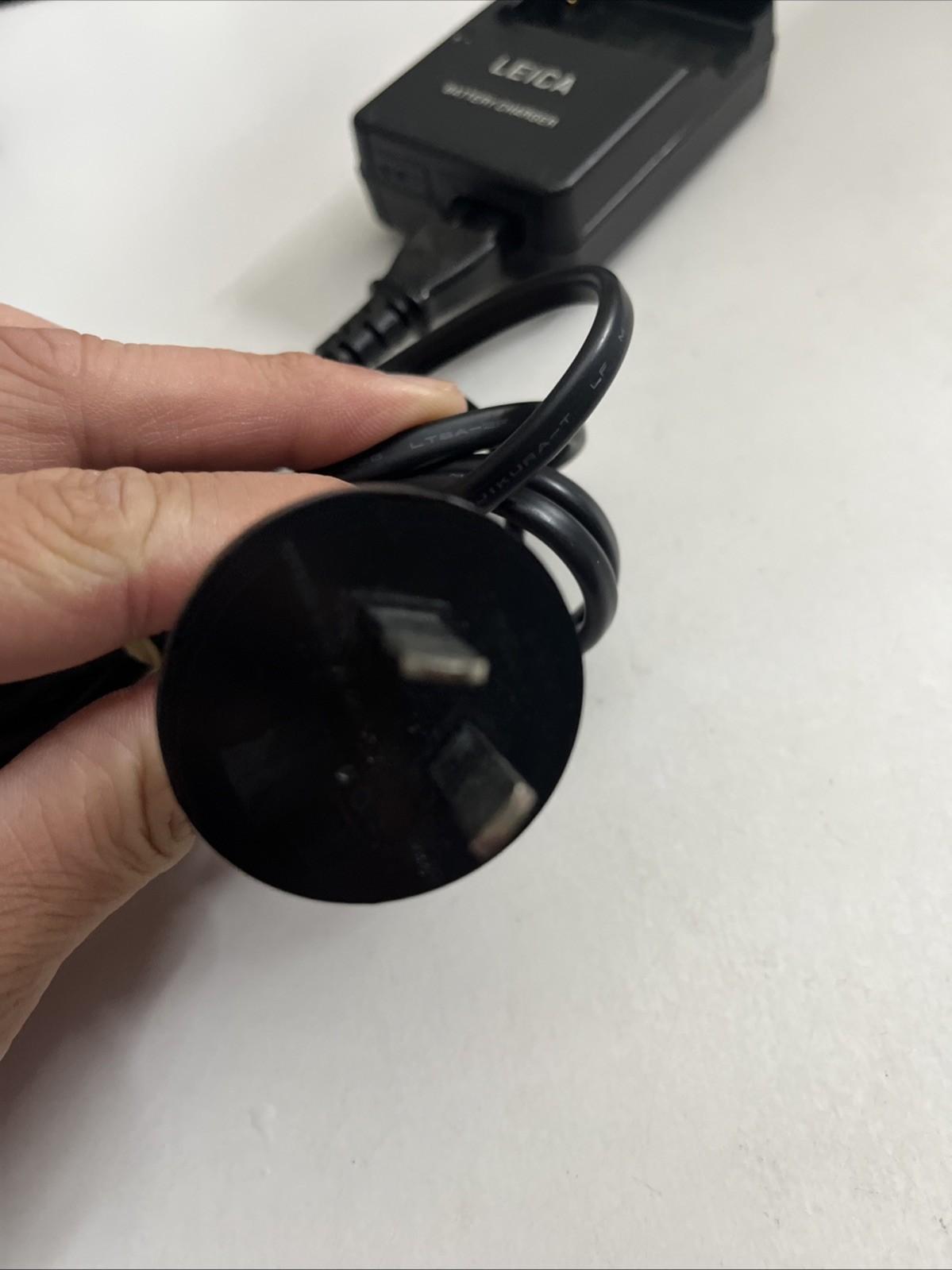 Genuine Leica Camera Battery Charger BC-DC7-E For BP-DC7 BP-DC7-E Battery