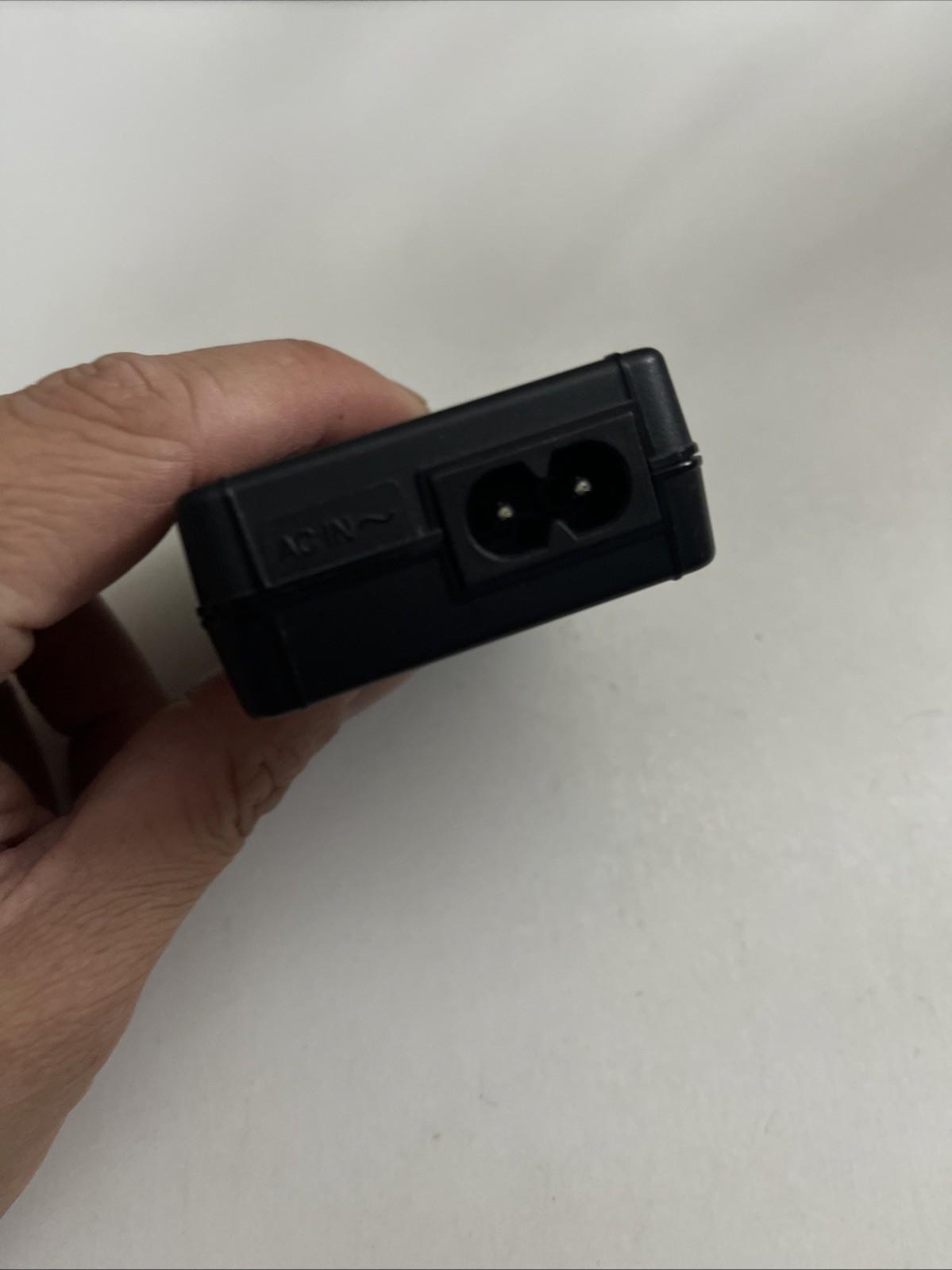 Genuine Leica Camera Battery Charger BC-DC7-E For BP-DC7 BP-DC7-E Battery