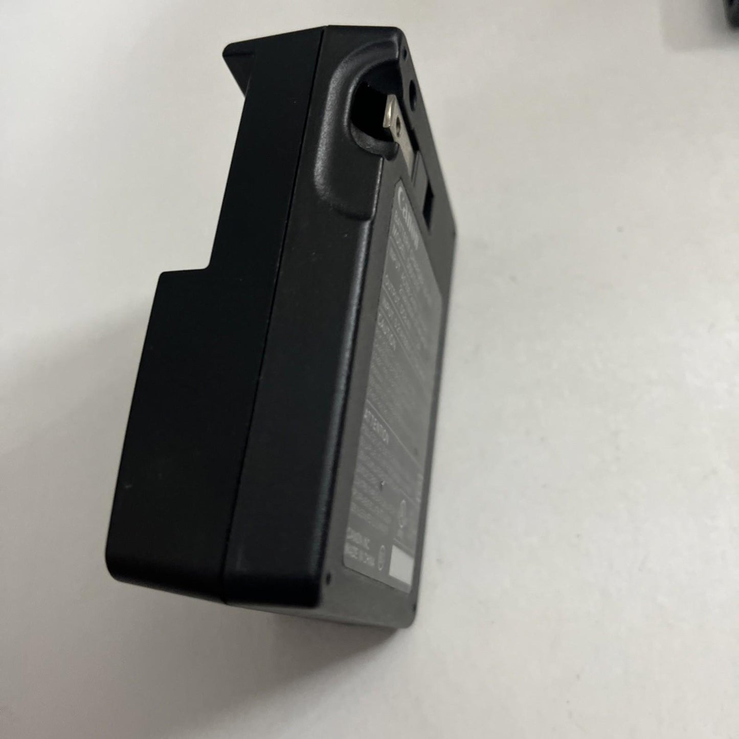 Genuine Canon LC-E6 Camera Battery Charger For LP-E6 Battery