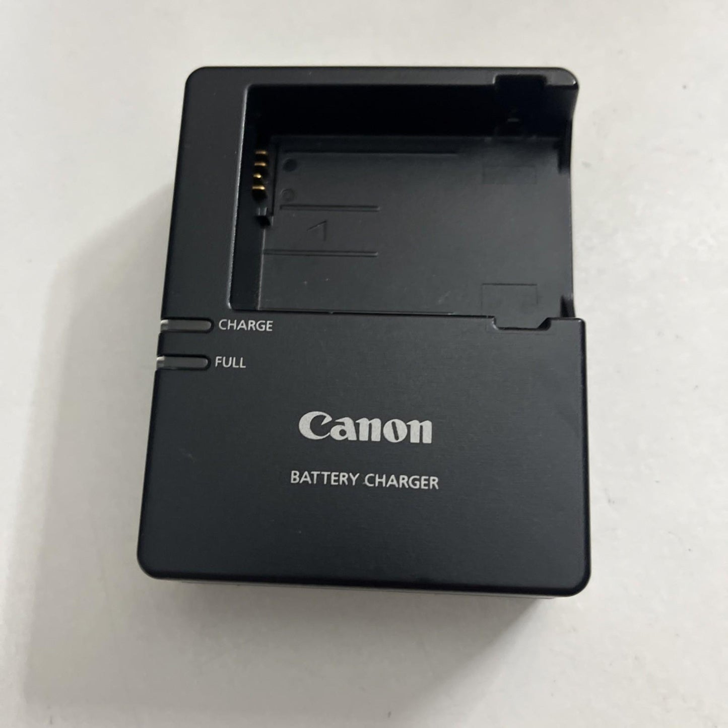 Genuine Canon LC-E8 Camera Battery Charger For LP-E8 Battery