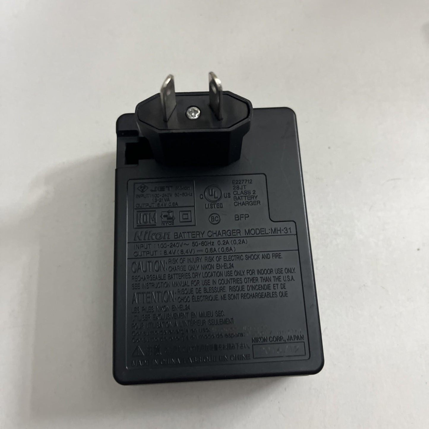 Genuine Nikon MH-31 Camera Battery Charger For EN-EL24 Battery