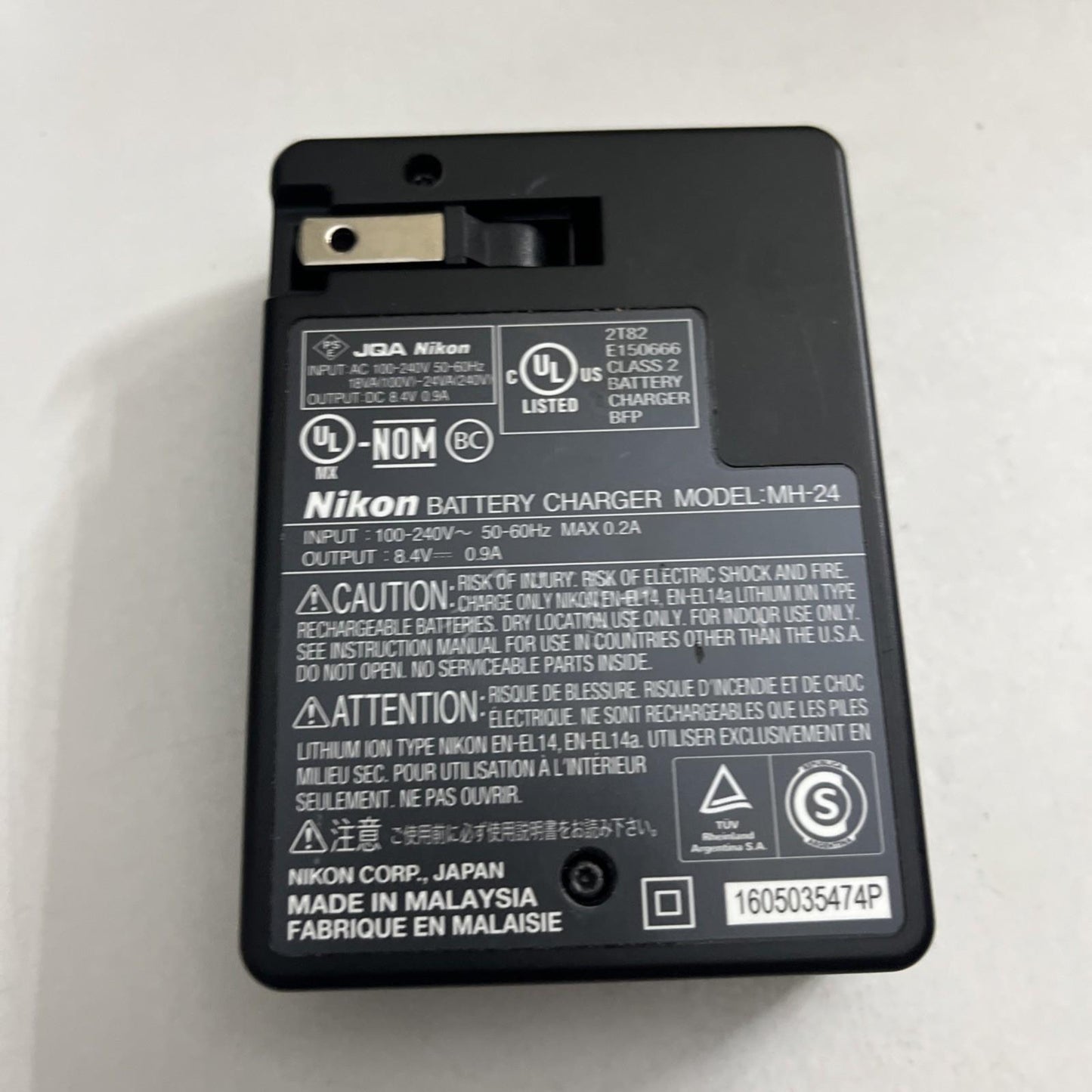 Genuine Nikon MH-24 Camera Battery Charger For EN-EL14 Battery