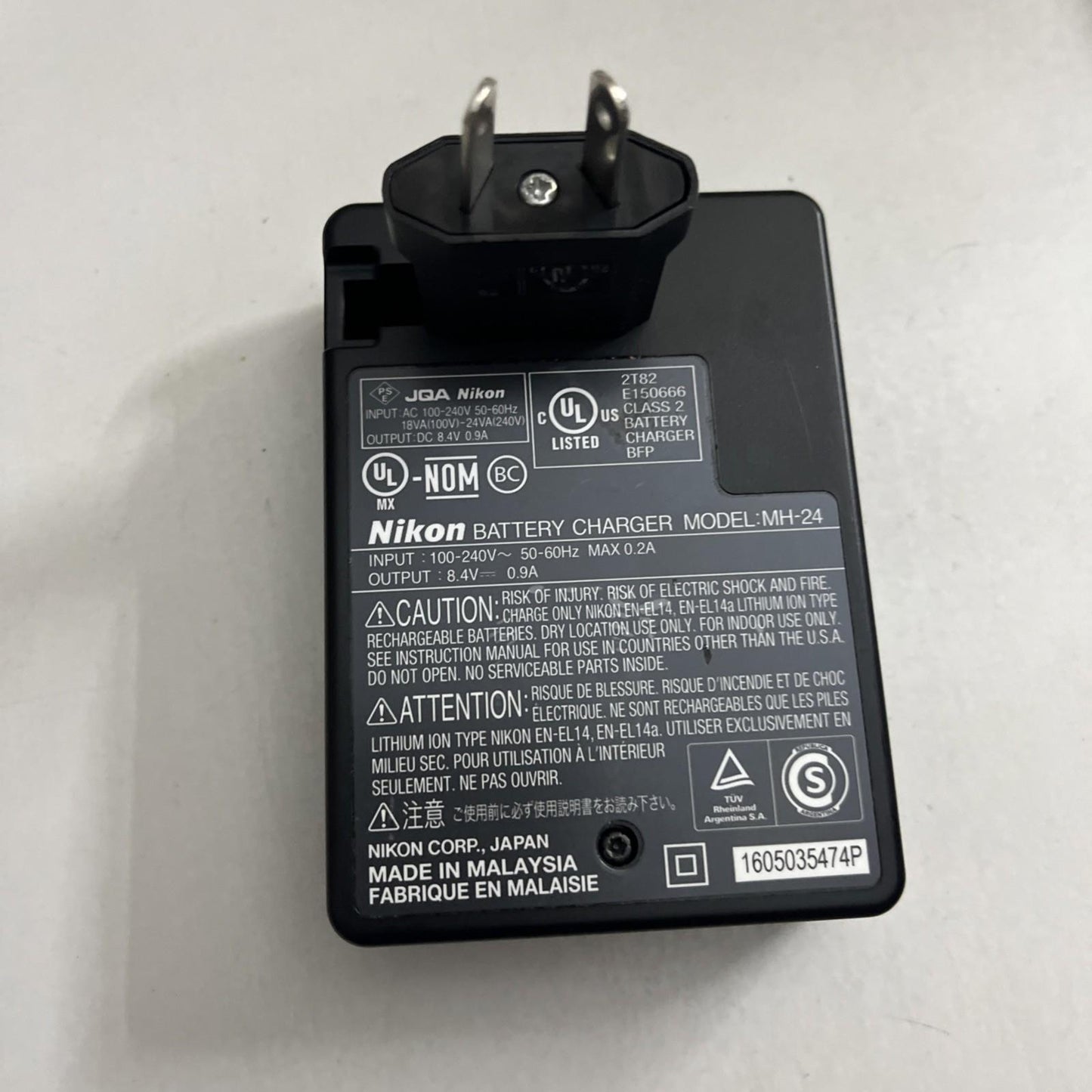 Genuine Nikon MH-24 Camera Battery Charger For EN-EL14 Battery