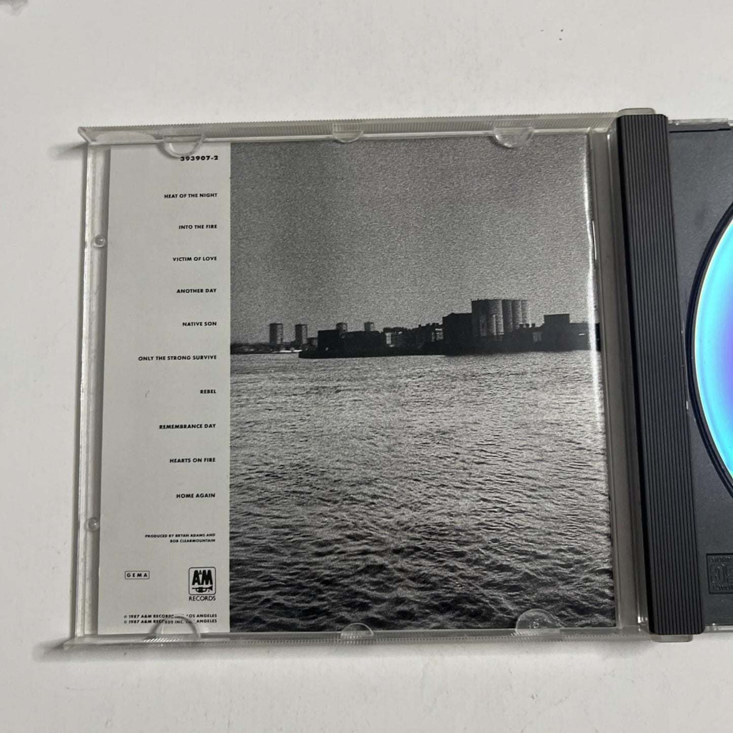 Bryan Adams – Into The Fire (CD, 1987) Germany 393 907-2