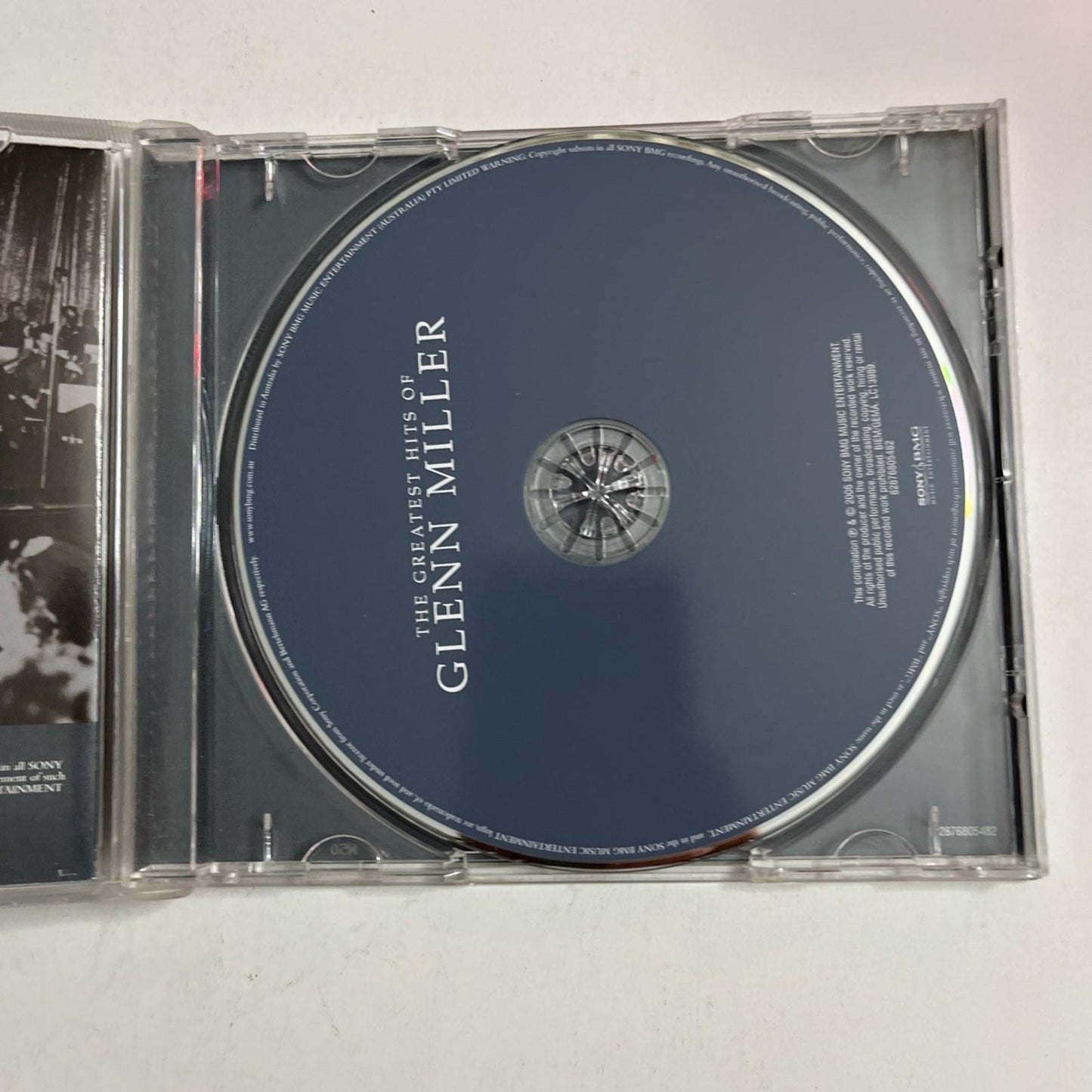 Glenn Miller – The Greatest Hits Of Glenn Miller (CD, 2006) Europe 82876 80548 2