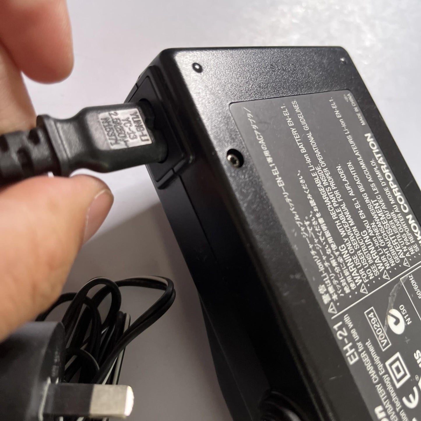 Genuine Nikon EH-21 Camera Battery Charger For EN-EL1 Battery