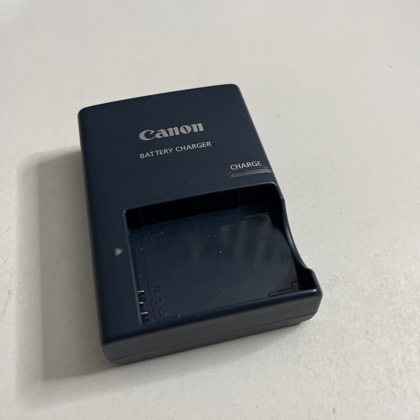 Genuine Canon CB-2LX Camera Battery Charger For NB-5L Battery