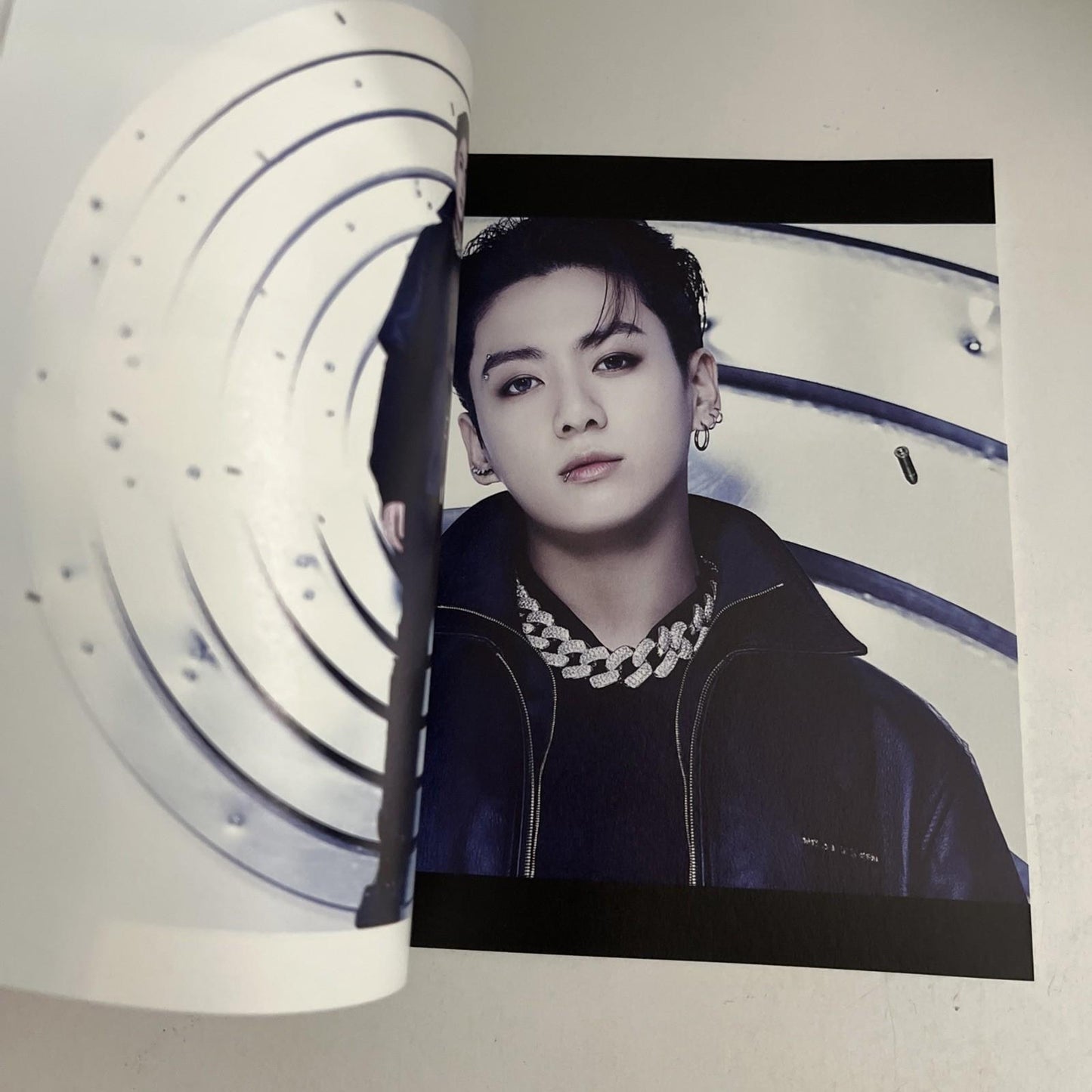 BTS – Proof (CD, 2022) South Korea 3-Disc Photobook BHE0117